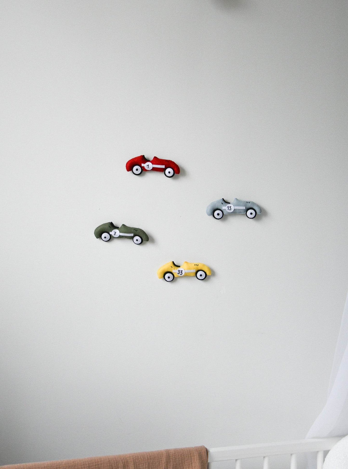 Retro Racing Car wall decoration - Minidreams Decor