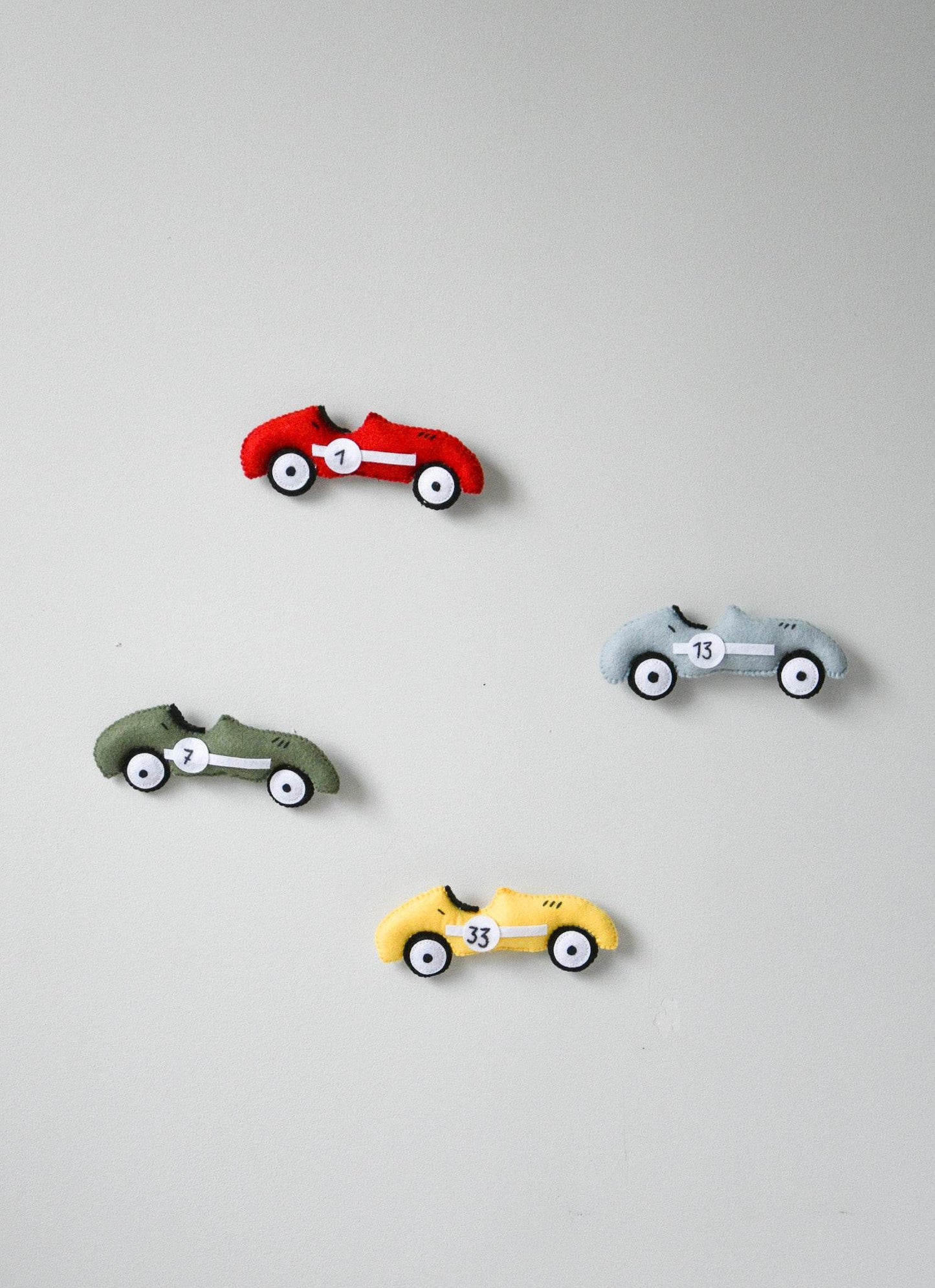 Retro Racing Car wall decoration - Minidreams Decor