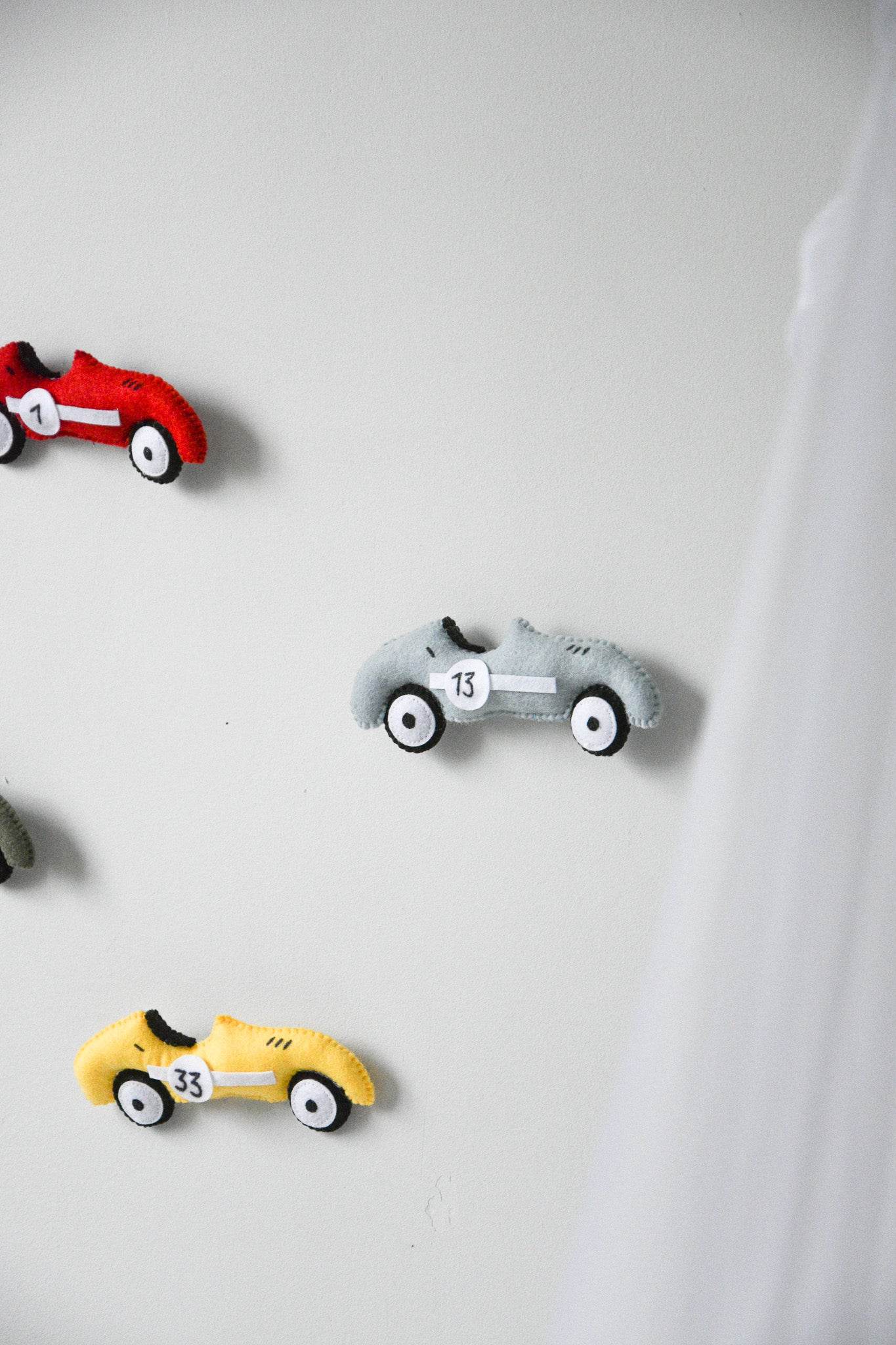 Retro Racing Car wall decoration - Minidreams Decor