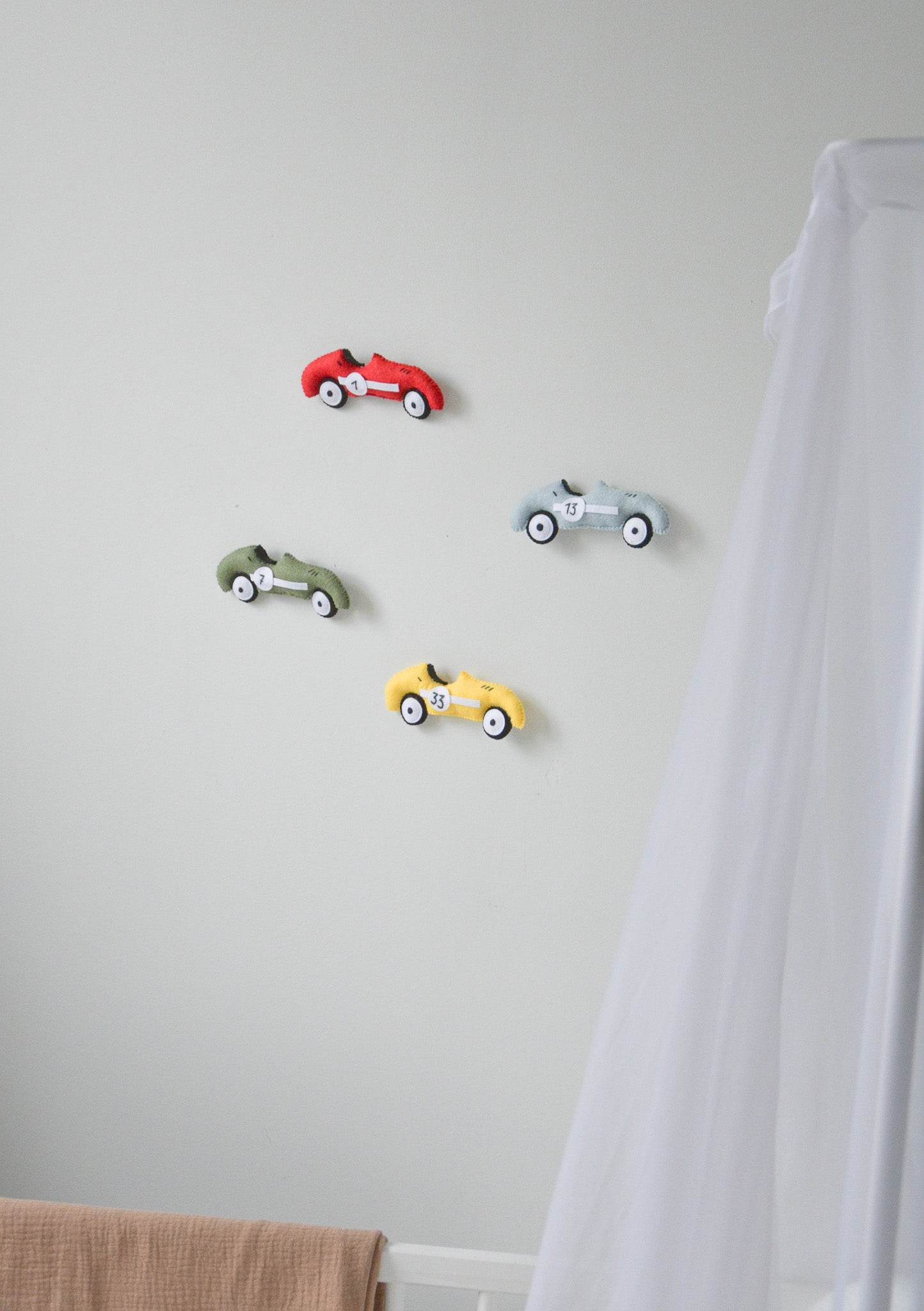 Retro Racing Car wall decoration - Minidreams Decor