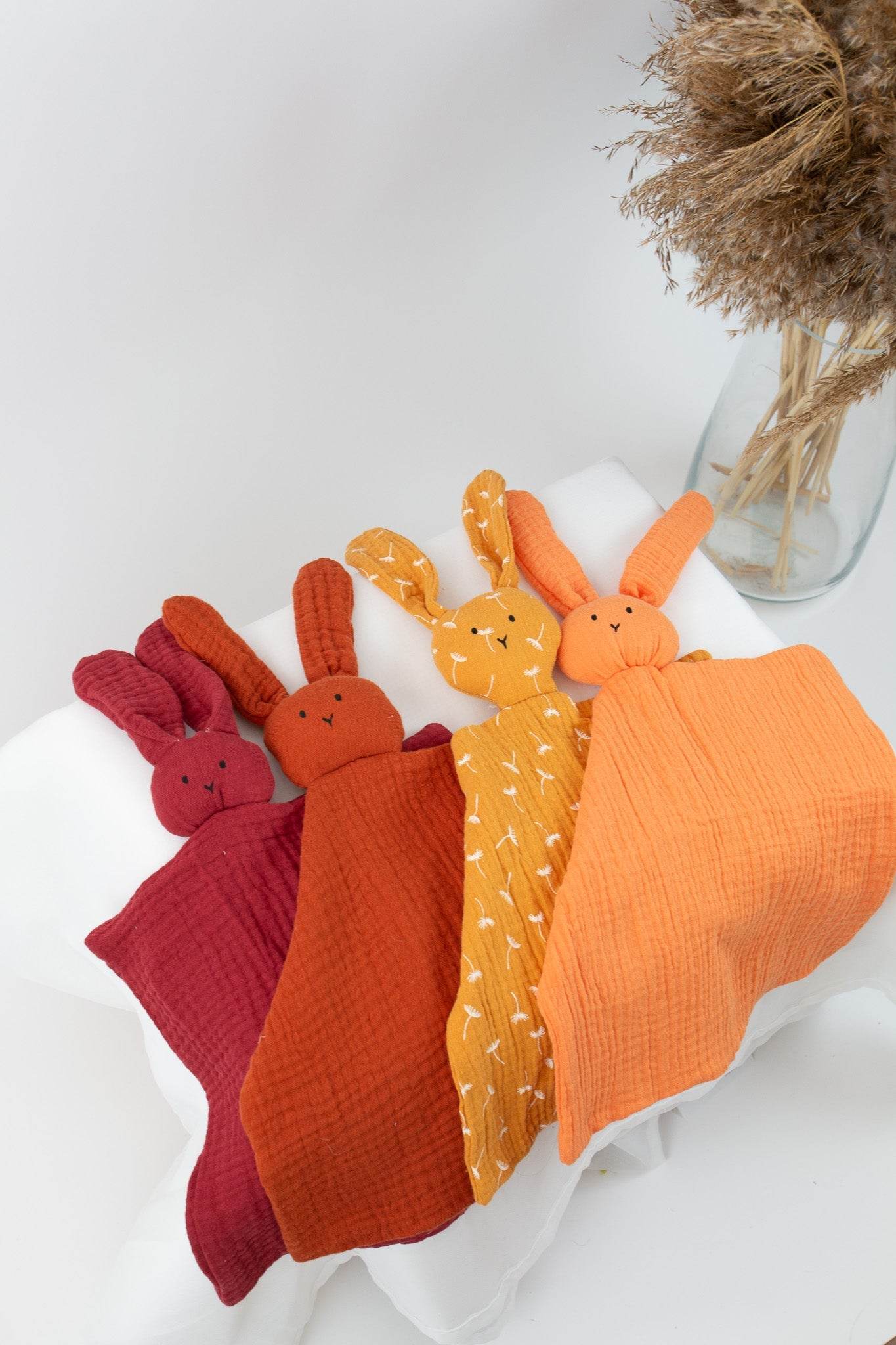 Muslin bunny cuddle blanket - Minidreams Decor