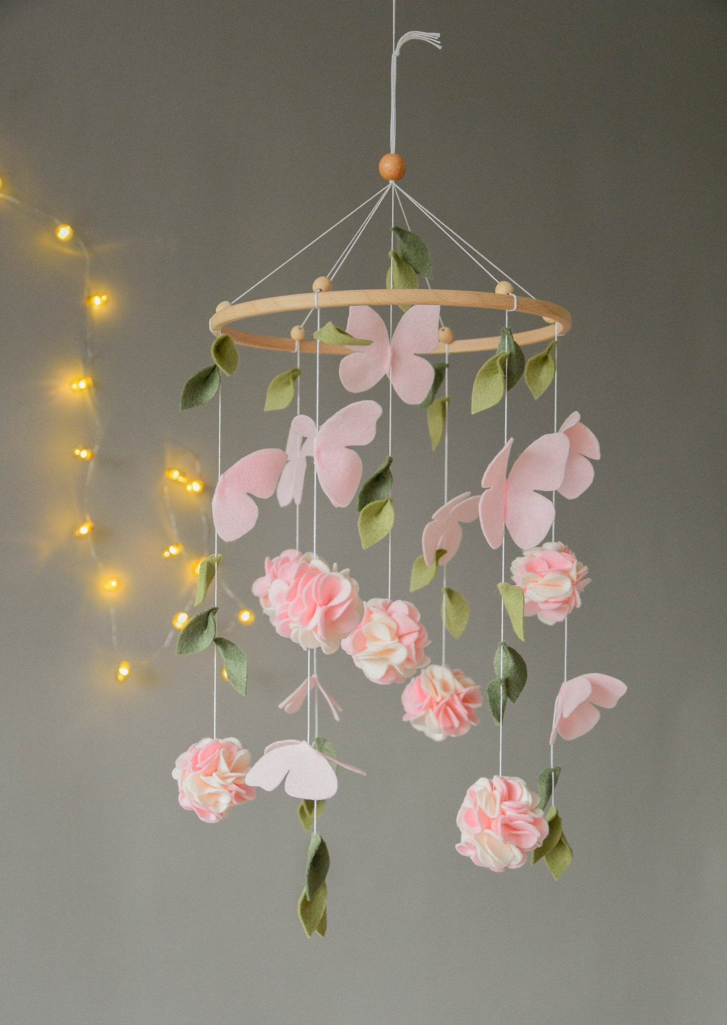 Floral mobile with flower, butterfly and leaves - Minidreams Decor