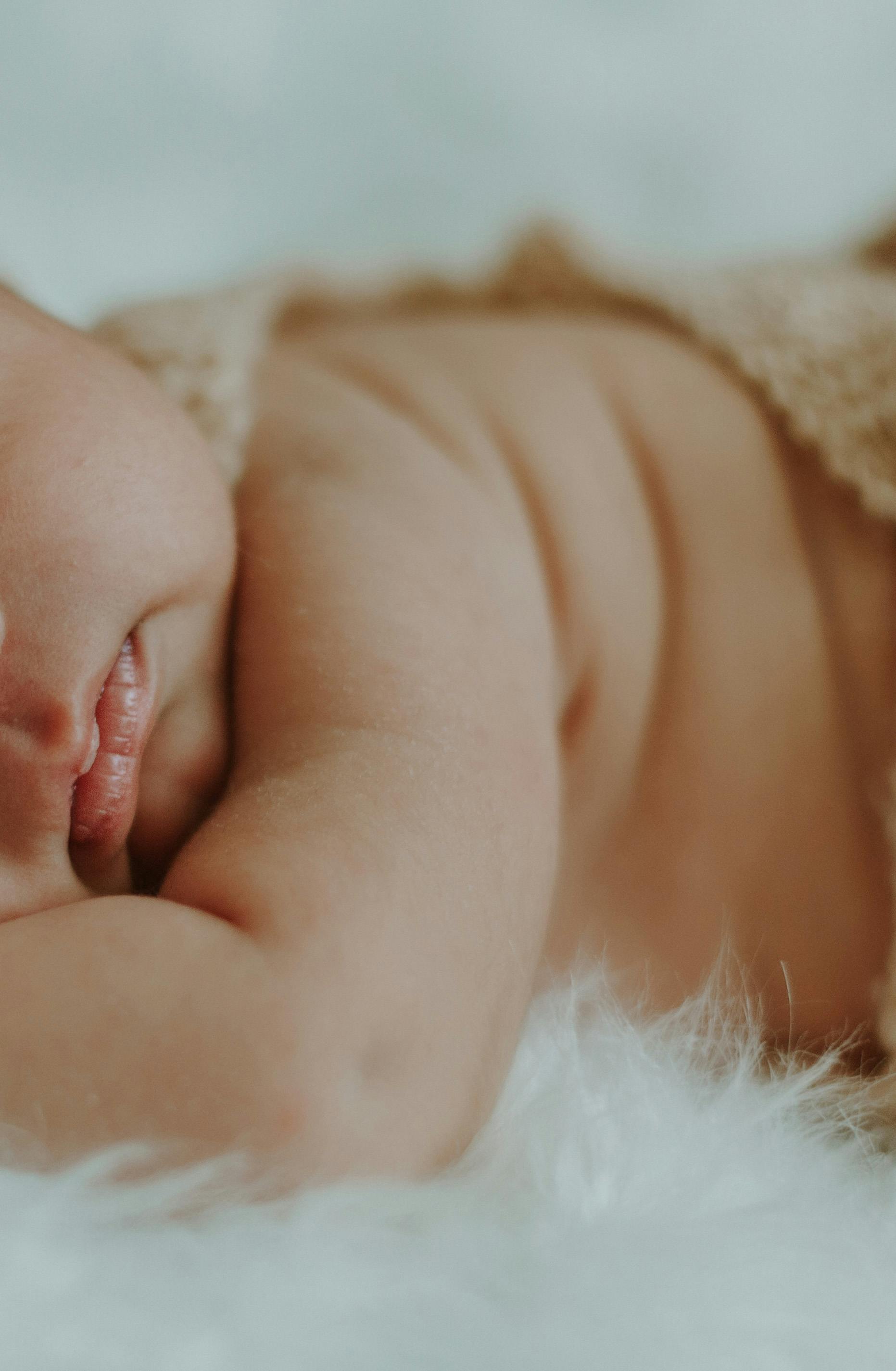 10 Compelling Reasons to Include a Mobile for Nursery