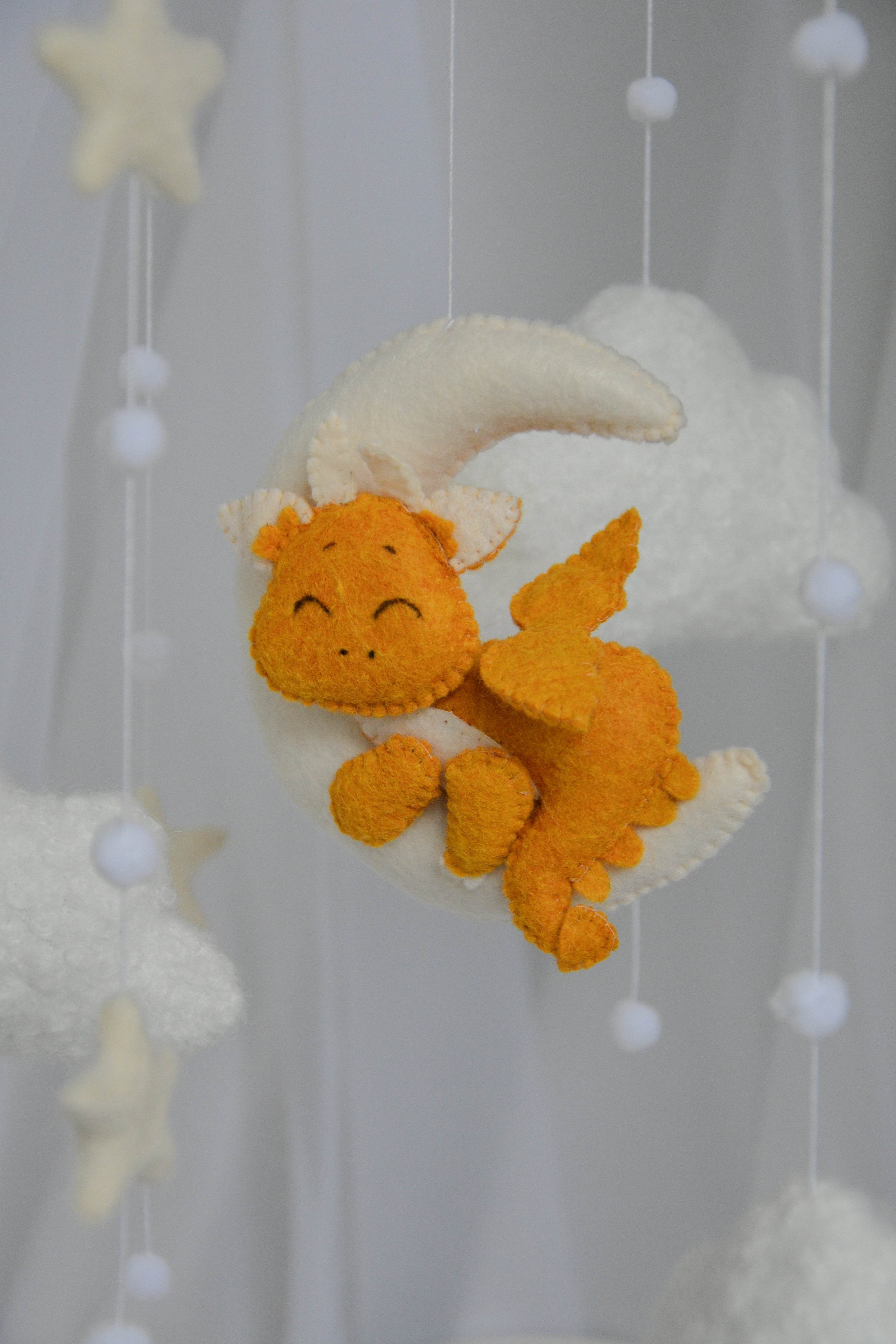 Dragon Boucle clouds and moon baby nursery mobile - Minidreams Decor