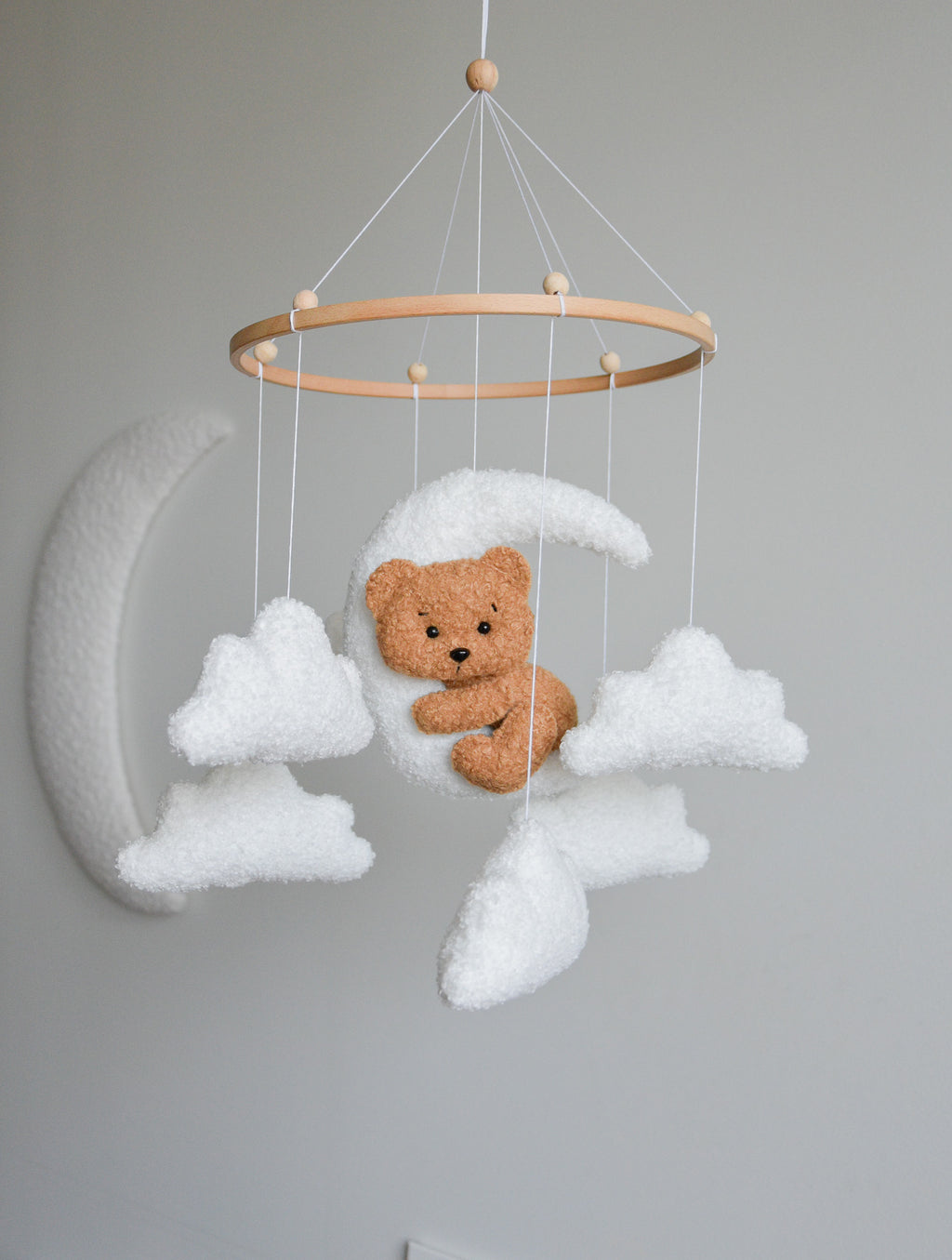 Teddy bear baby mobile with Boucle clouds