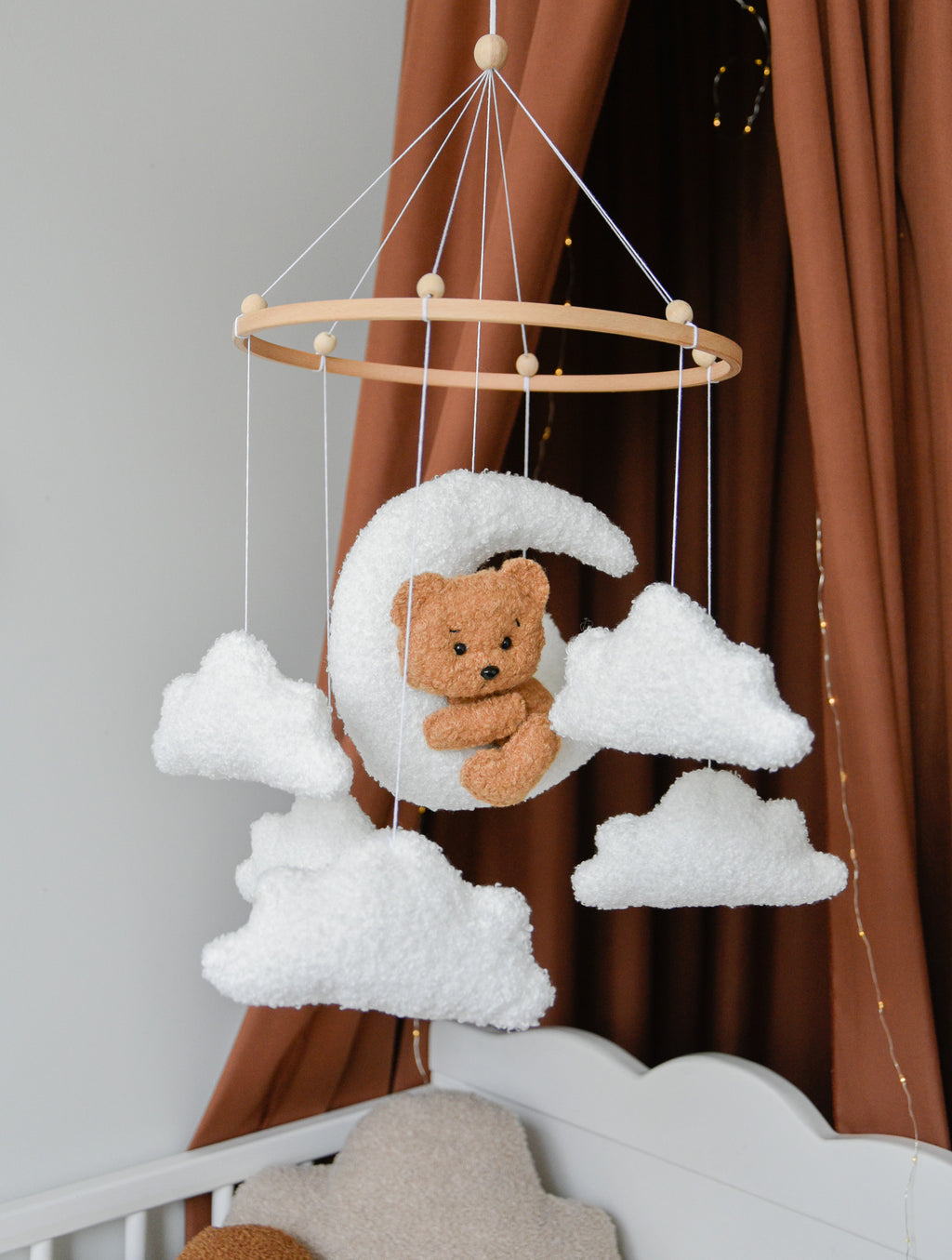 Teddy bear baby mobile with Boucle clouds