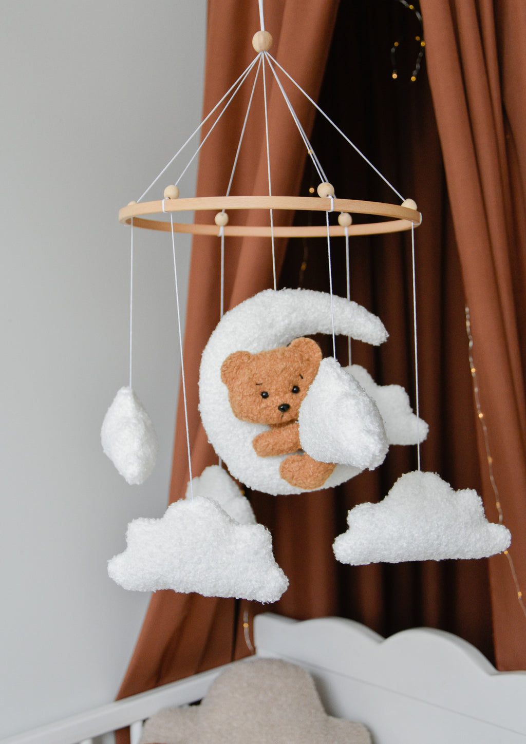 Teddy bear baby mobile with Boucle clouds