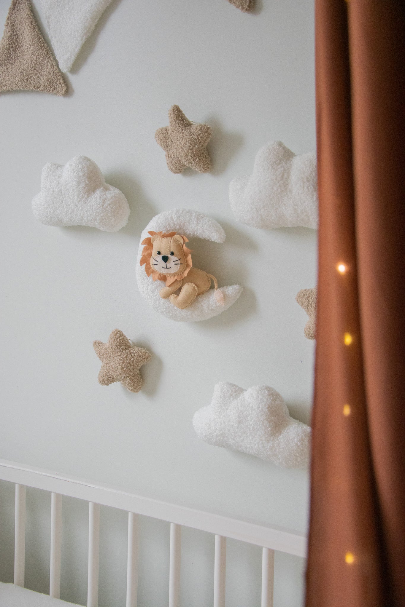 Cute Lion Wall Decor for Adorable Nursery or Playroom Decoration