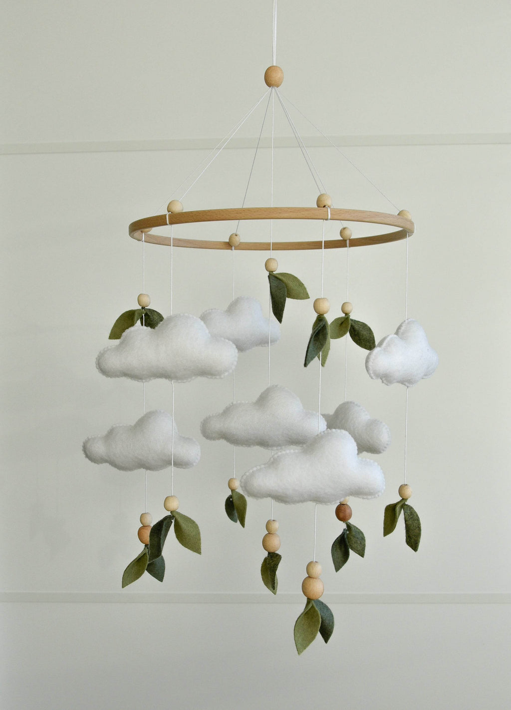 Floral mobile with leaves wooden beads and clouds - Minidreams Decor