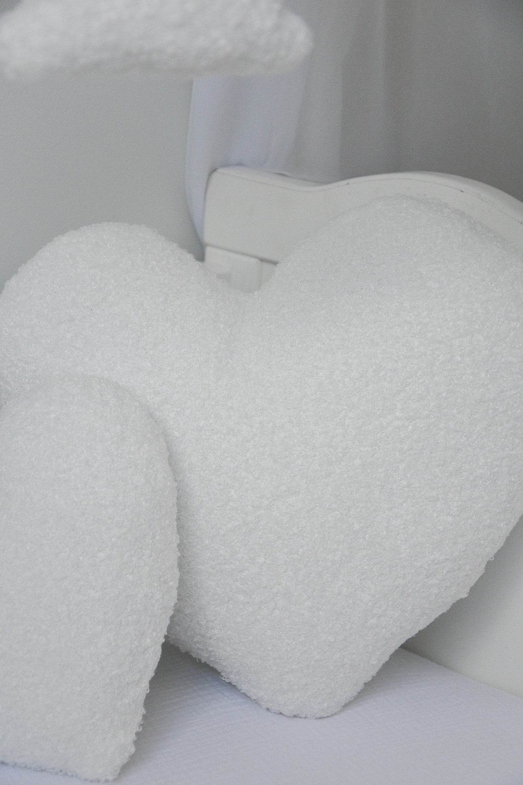Boucle heart pillow - Minidreams Decor