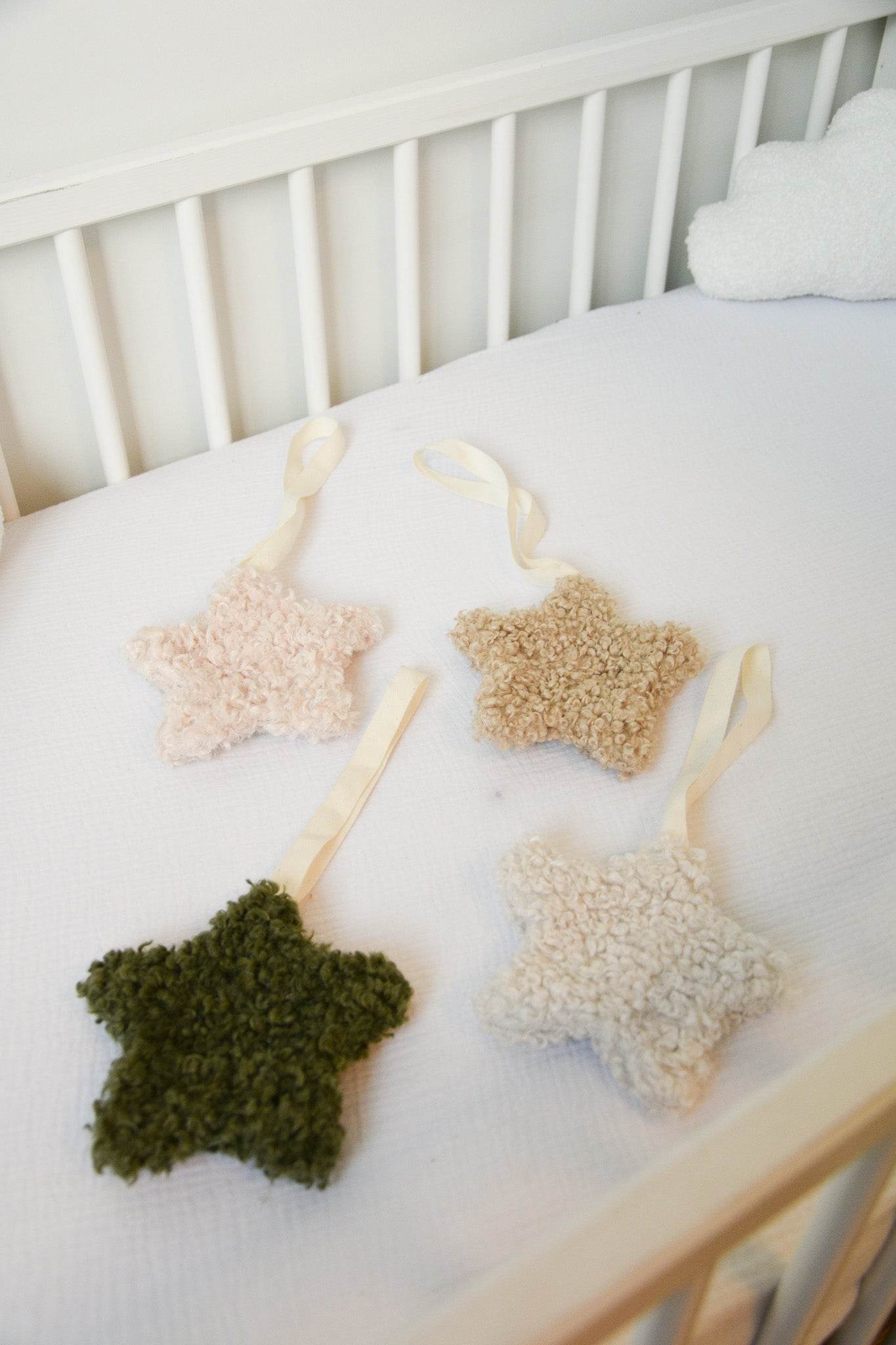 Boucle Star Teddy Pacifier - Minidreams Decor
