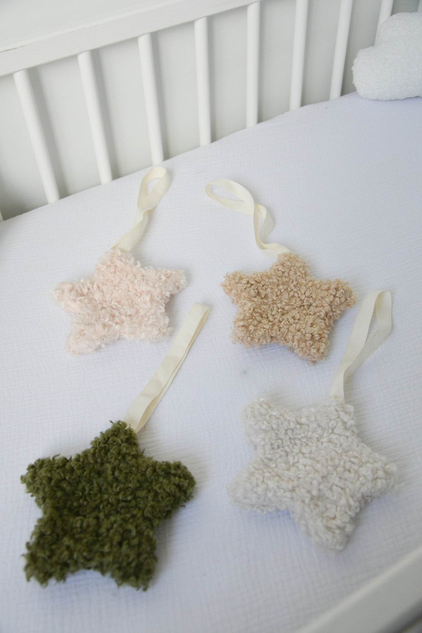Boucle Star Teddy Pacifier - Minidreams Decor