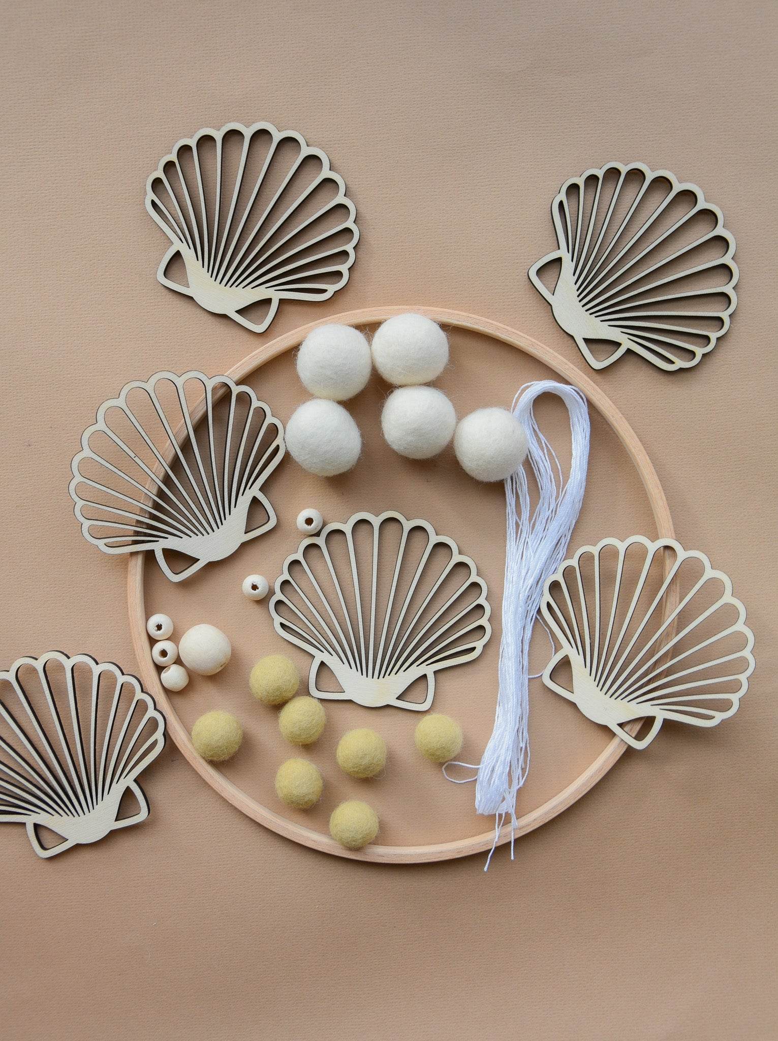 DIY Make your own seashell baby mobile - Minidreams Decor