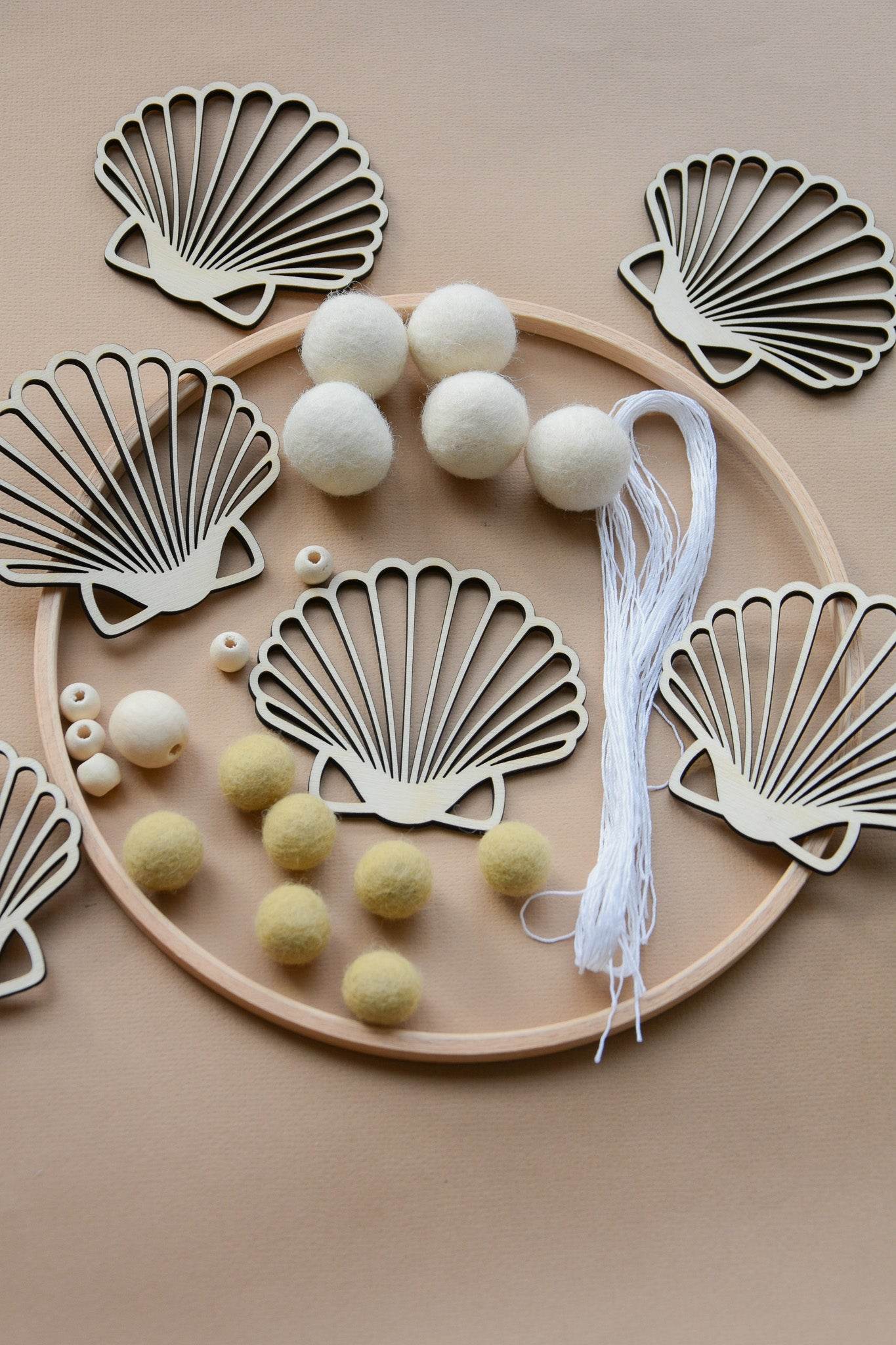 DIY Make your own seashell baby mobile - Minidreams Decor