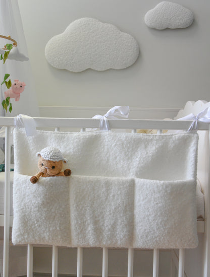 Boucle Crib pocket organizer