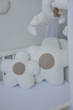 Boucle flower pillow - Minidreams Decor
