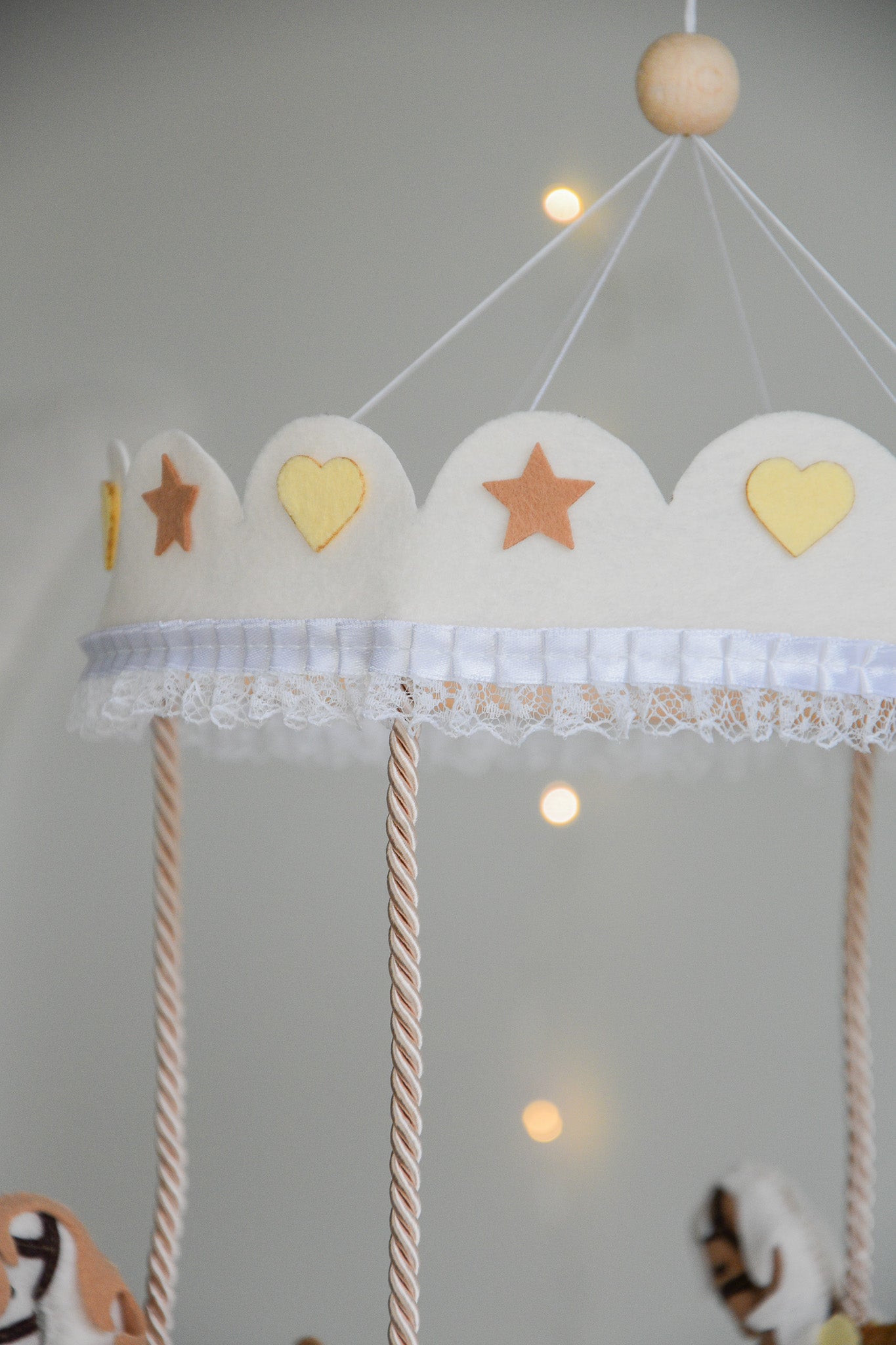 Vintage Horse Carousel Baby Mobile – Handmade Felt Crib Mobile