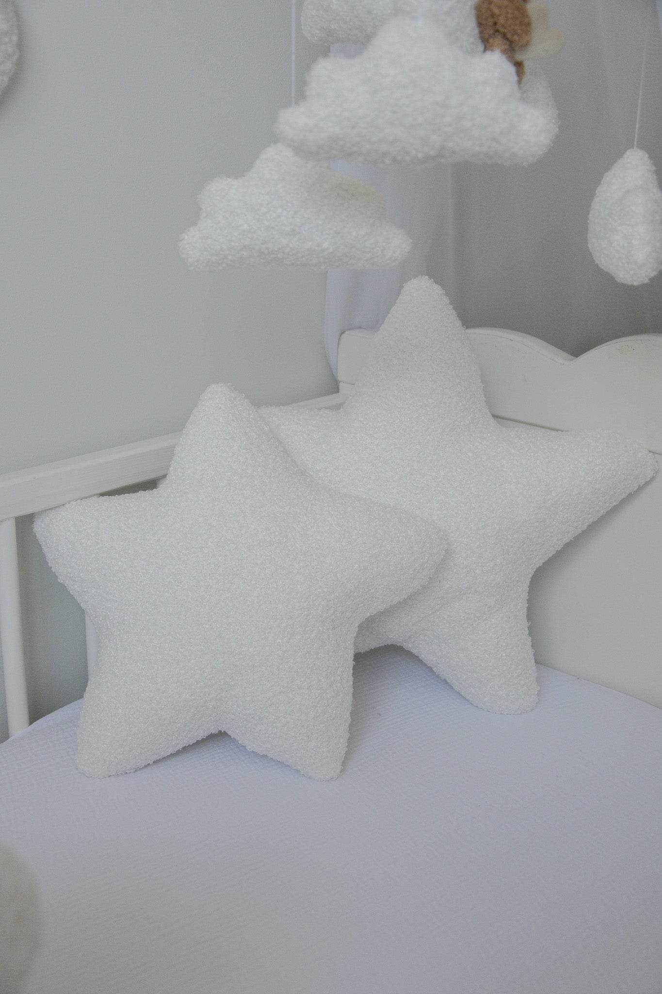Boucle star pillow - Minidreams Decor