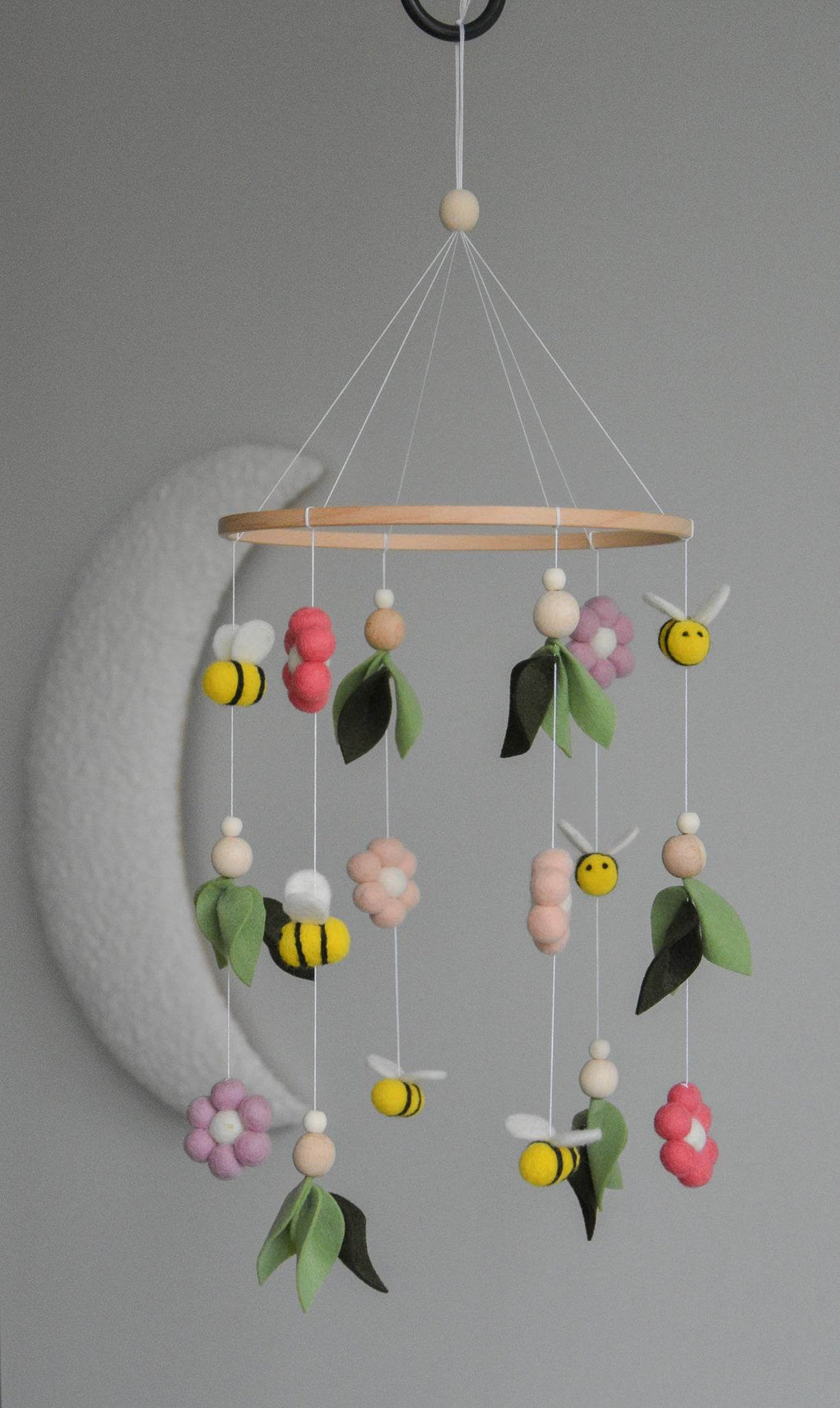 Floral-Themed Bees & Flowers Baby crib Mobile - Minidreams Decor