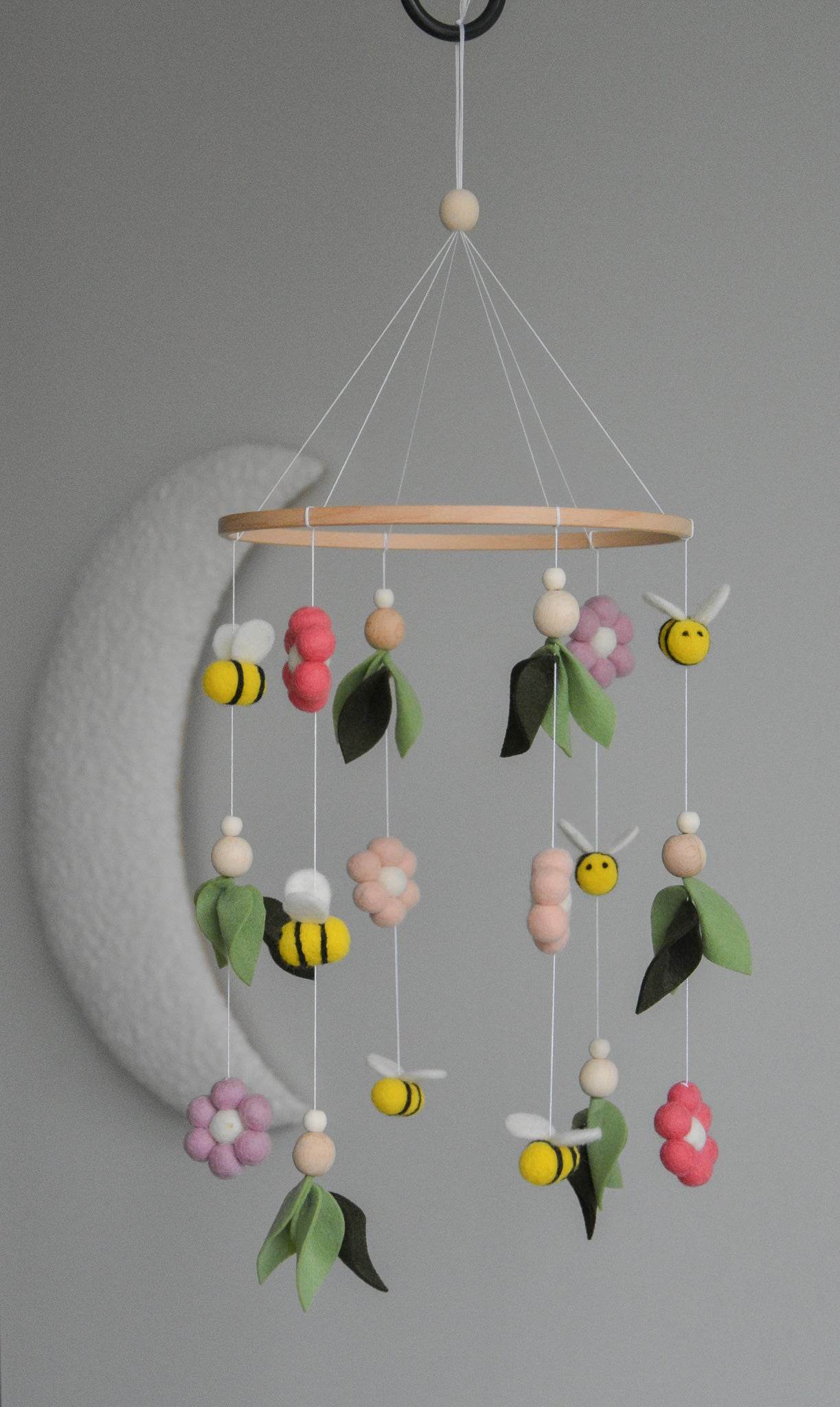 Floral-Themed Bees & Flowers Baby crib Mobile - Minidreams Decor