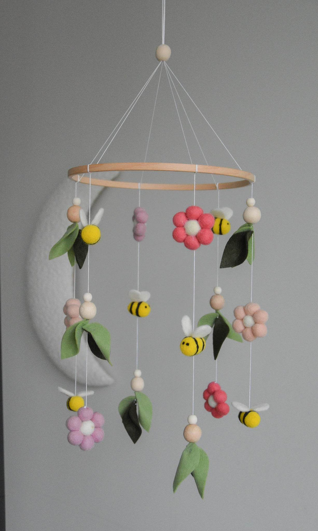 Floral-Themed Bees & Flowers Baby crib Mobile - Minidreams Decor