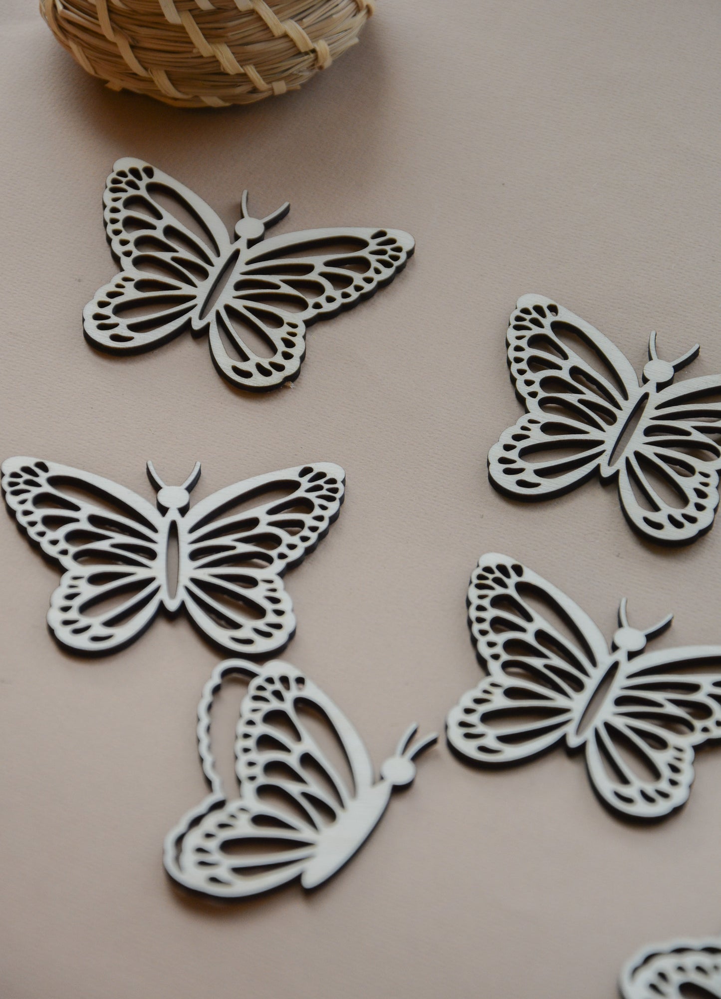 Wooden Butterfly for Crafts -  Natural wood Laser Cut - Wall Decorations