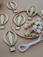 DIY Make your own air balloons baby mobile - Minidreams Decor