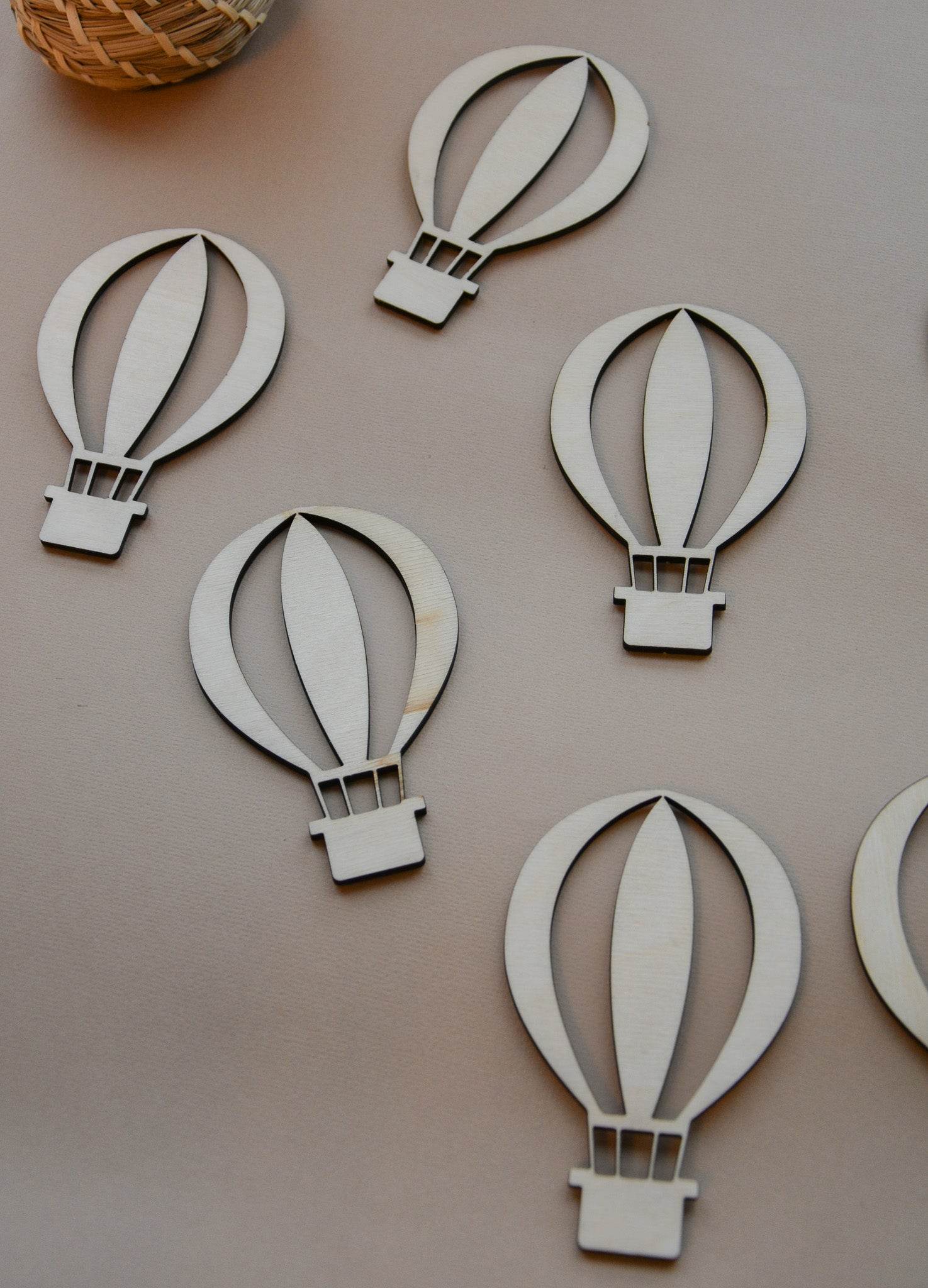 Wooden Air Balloon for Crafts - Natural wood Laser Cut - Wall Decorations - Minidreams Decor