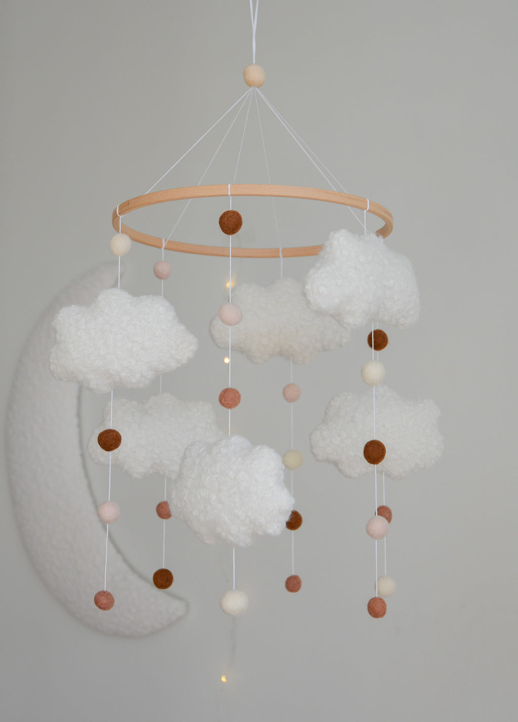 Boucle Clouds and Balls Baby crib Mobile