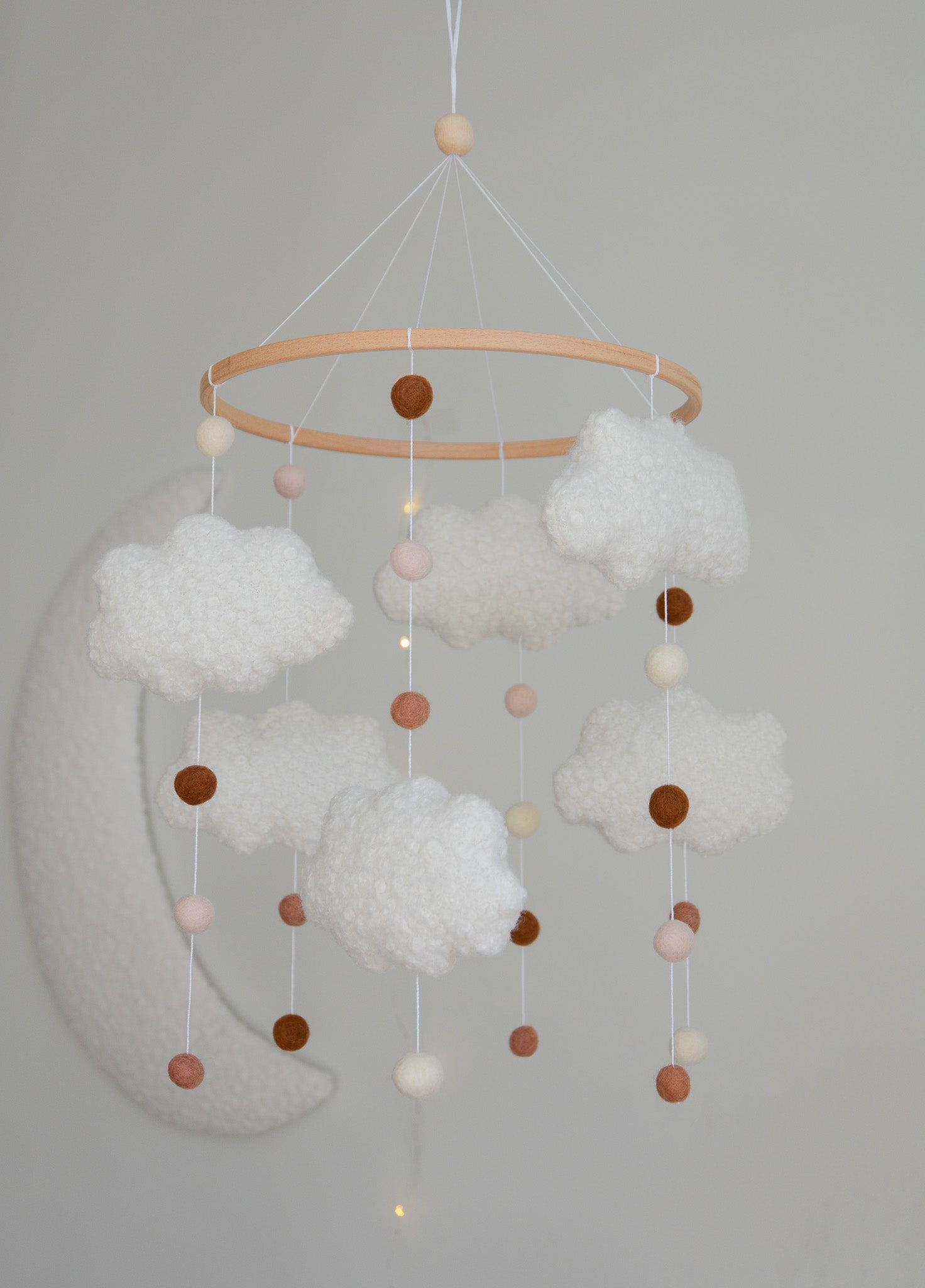 Boucle Clouds and Balls Baby crib Mobile