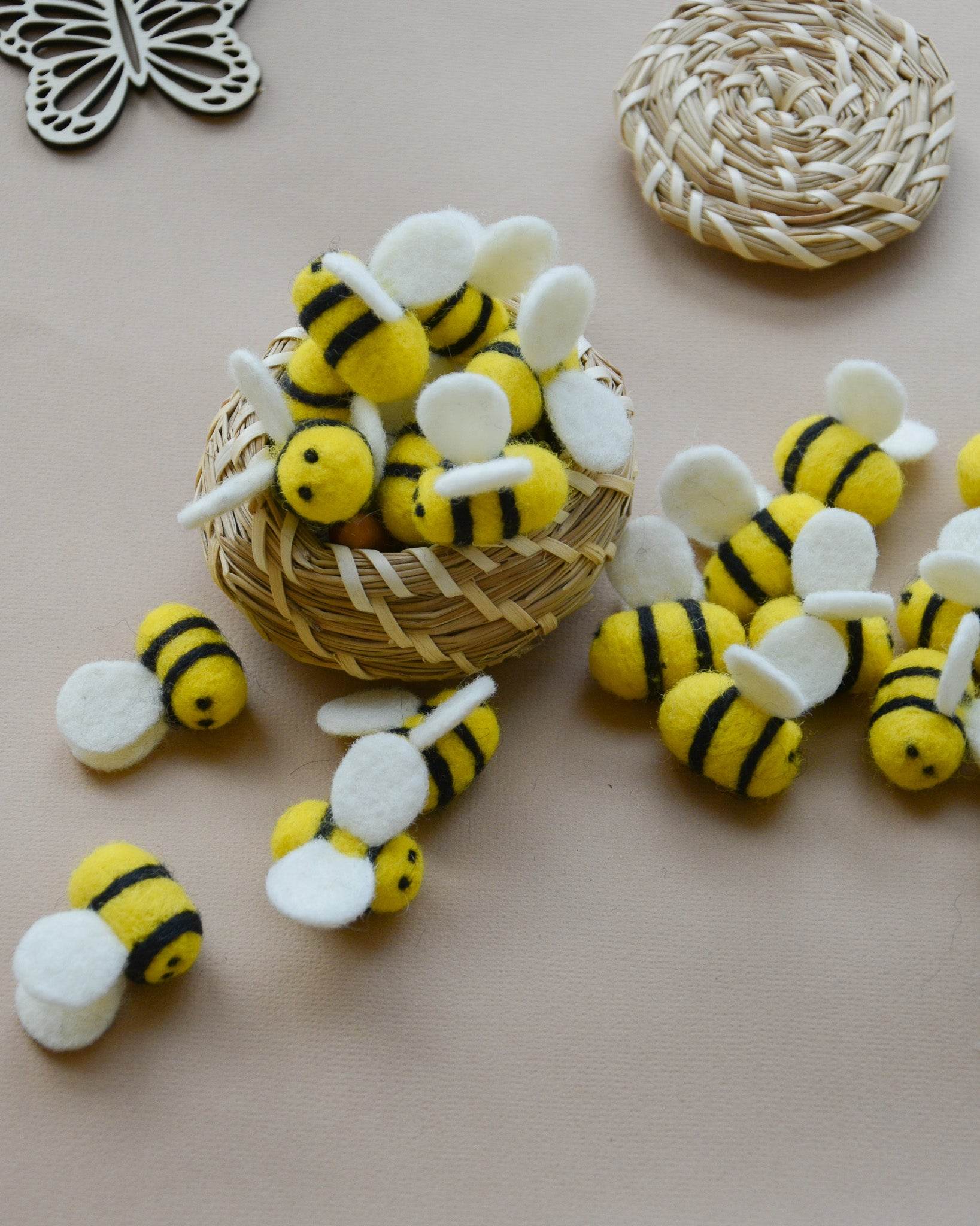 Hand Felted Bees - Minidreams Decor