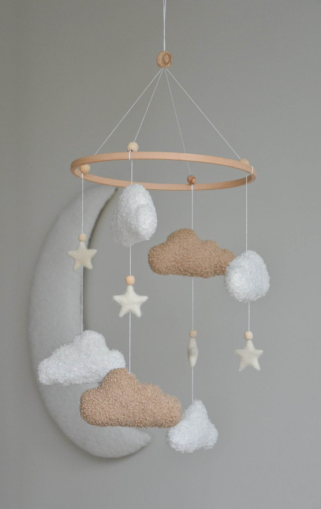 Boucle handmade clouds baby mobile - Minidreams Decor