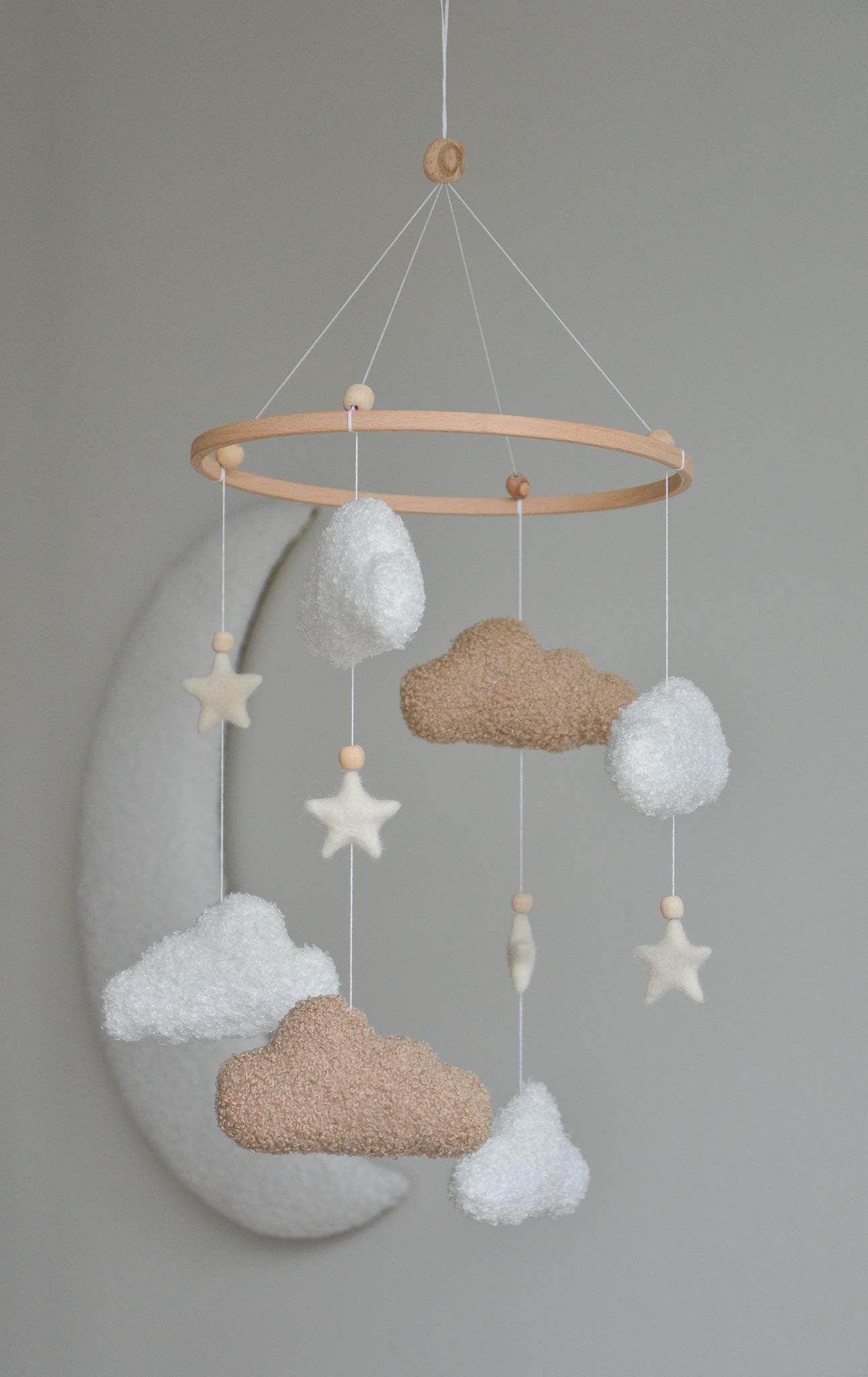 Boucle handmade clouds baby mobile - Minidreams Decor