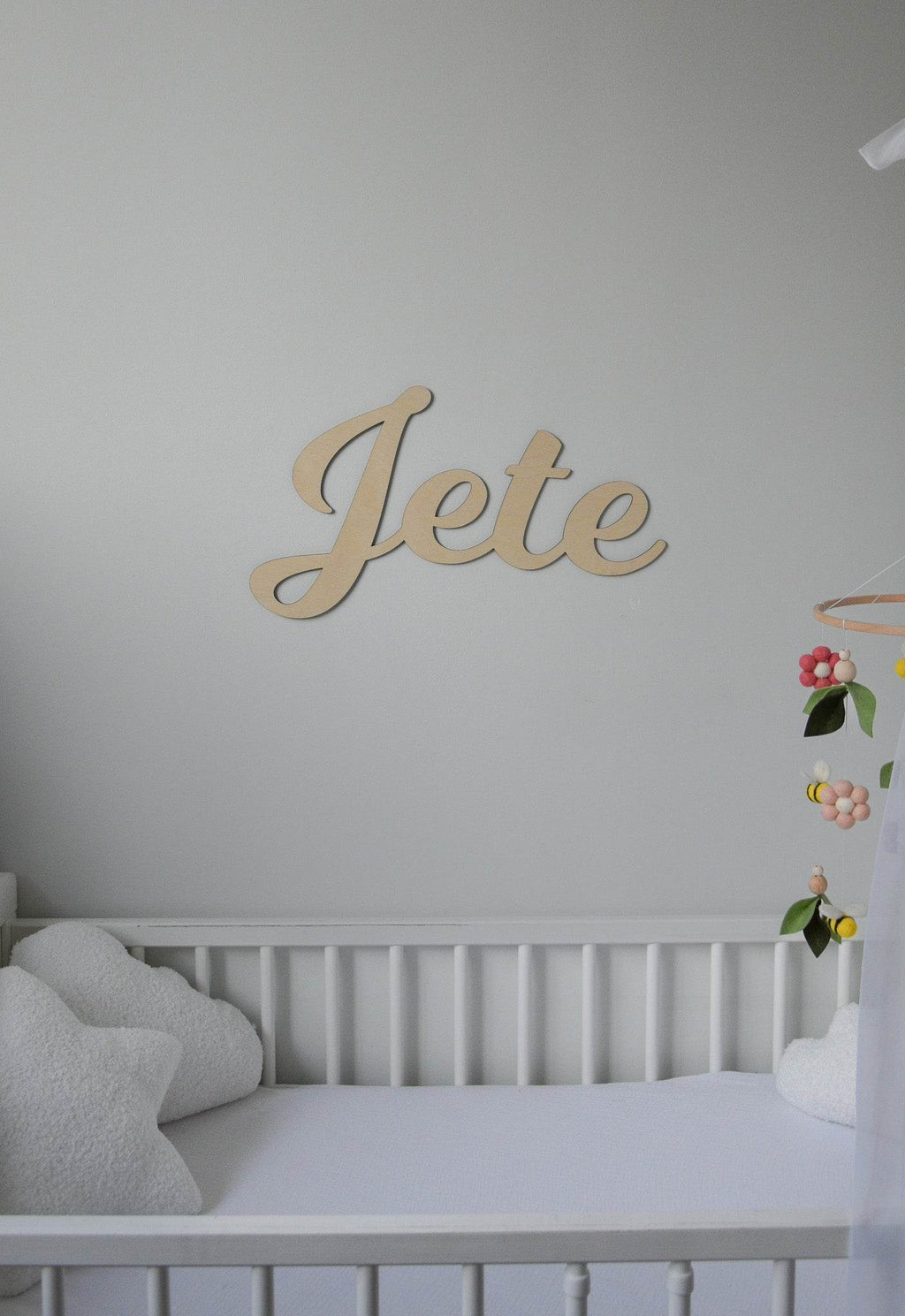 Custom Wooden Name Sign for Nursery - Minidreams Decor