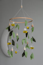 Floral-Themed Bees Baby crib Mobile - Minidreams Decor