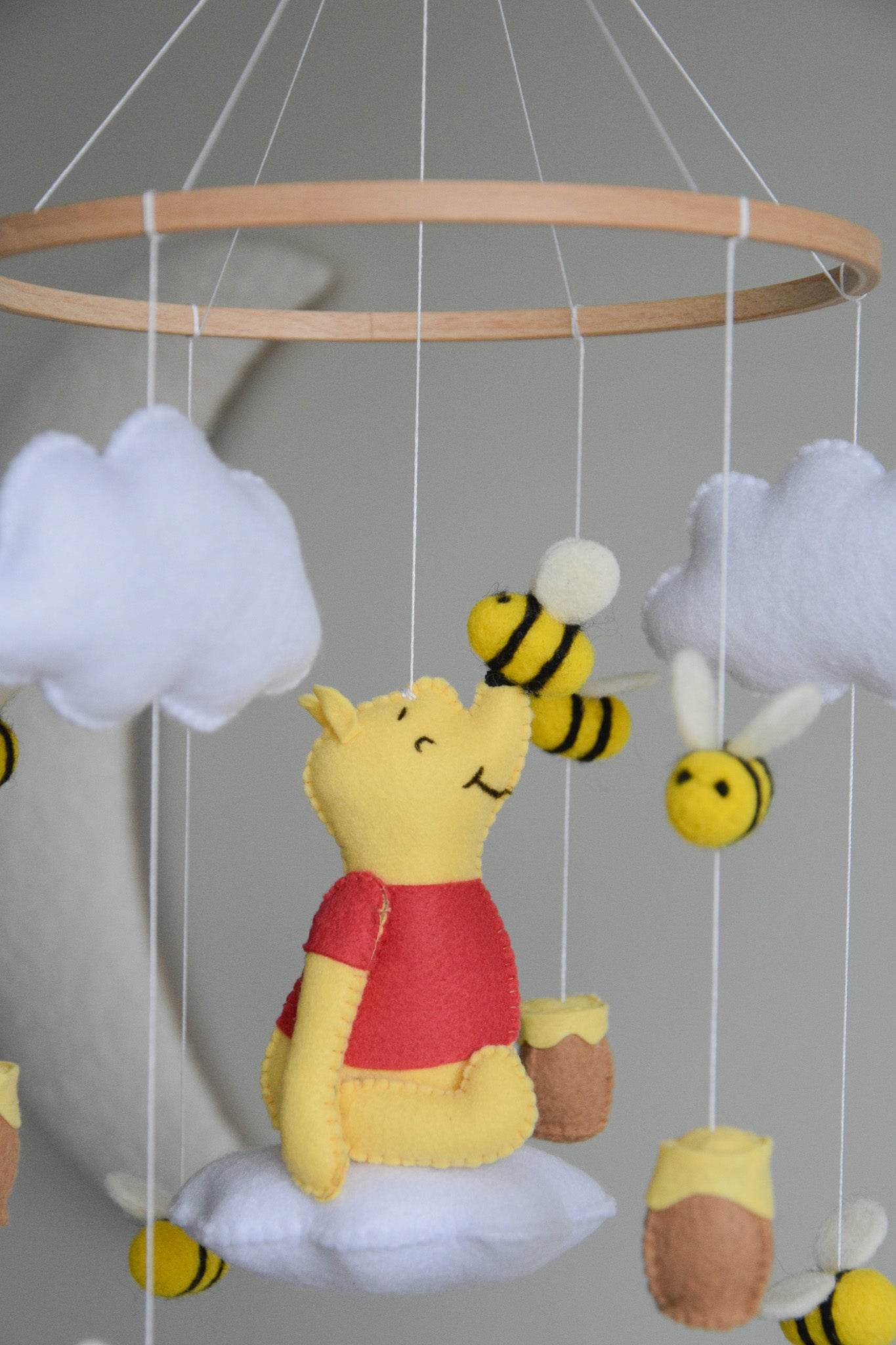 Winnie the Pooh-Themed Floral Baby crib Mobile - Minidreams Decor