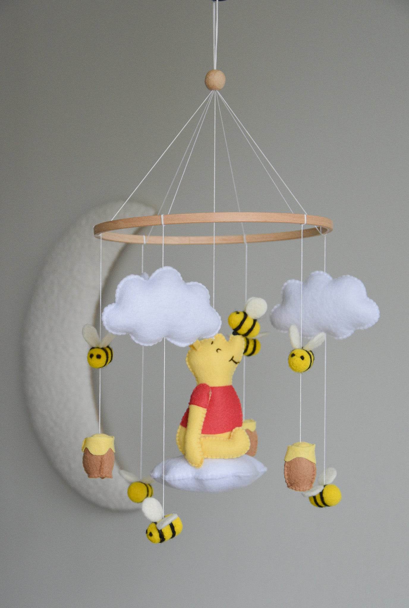Winnie the Pooh-Themed Floral Baby crib Mobile - Minidreams Decor