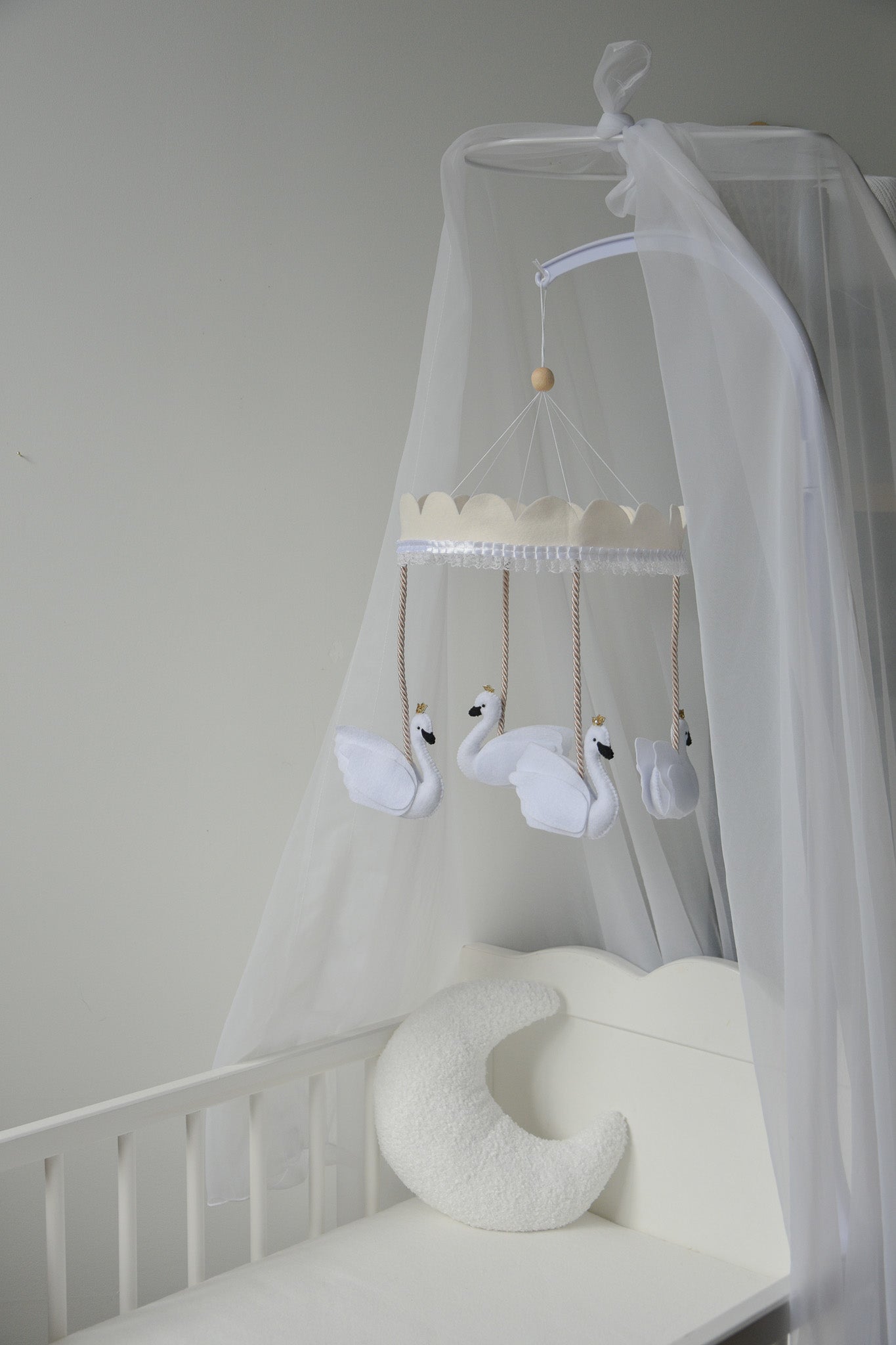 Vintage Swans Carousel Baby Mobile – Handmade Felt Crib Mobile