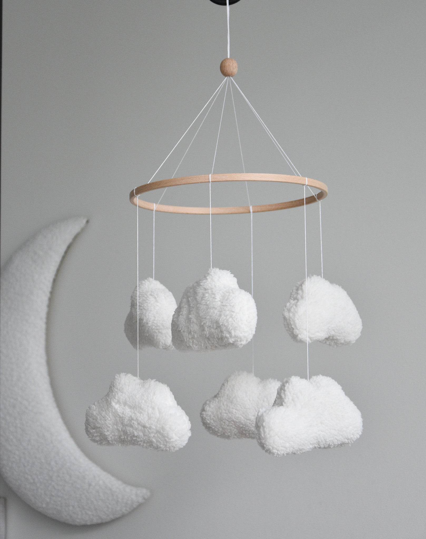 Teddy handmade clouds baby mobile - Minidreams Decor