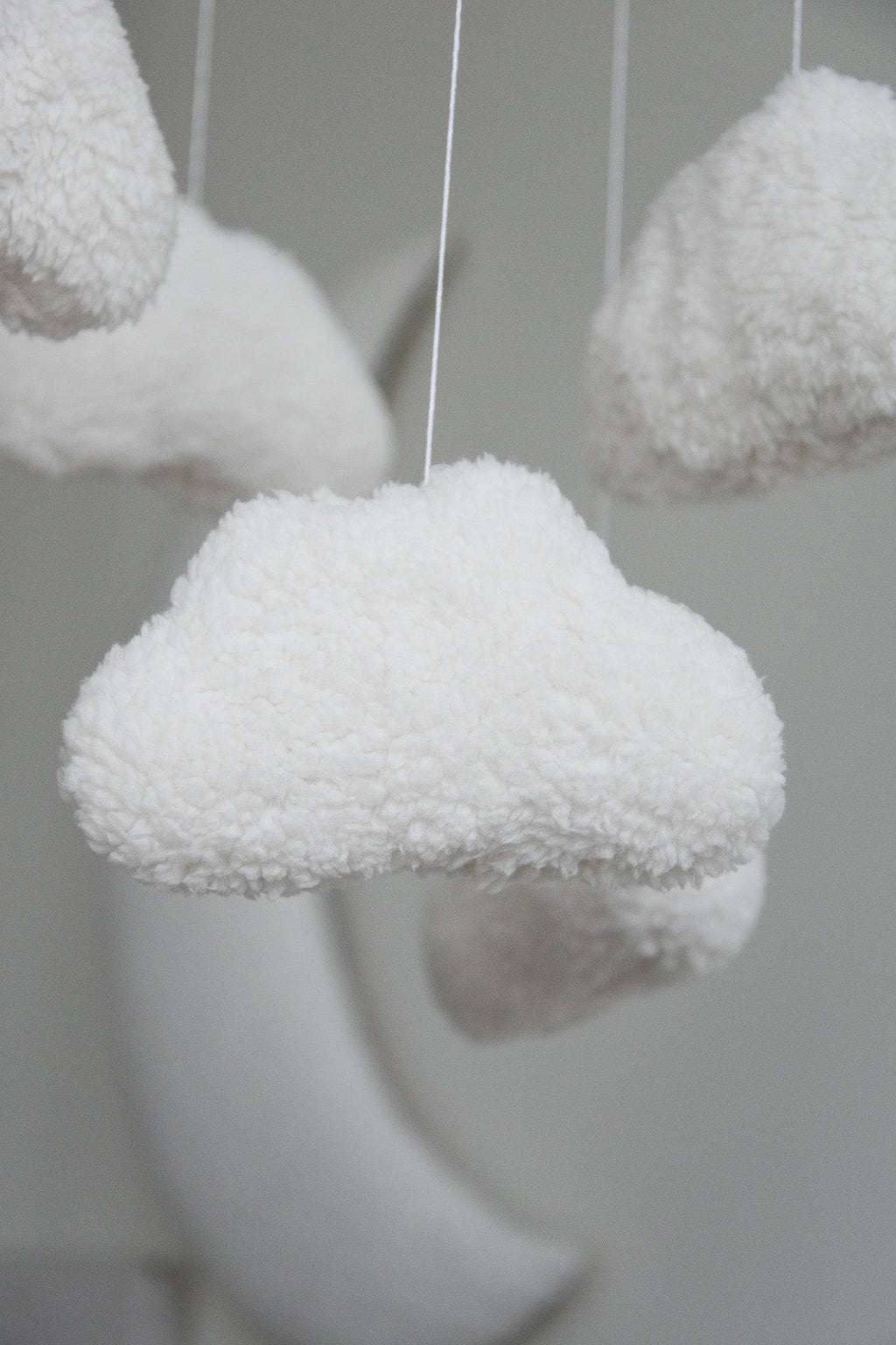 Teddy handmade clouds baby mobile - Minidreams Decor