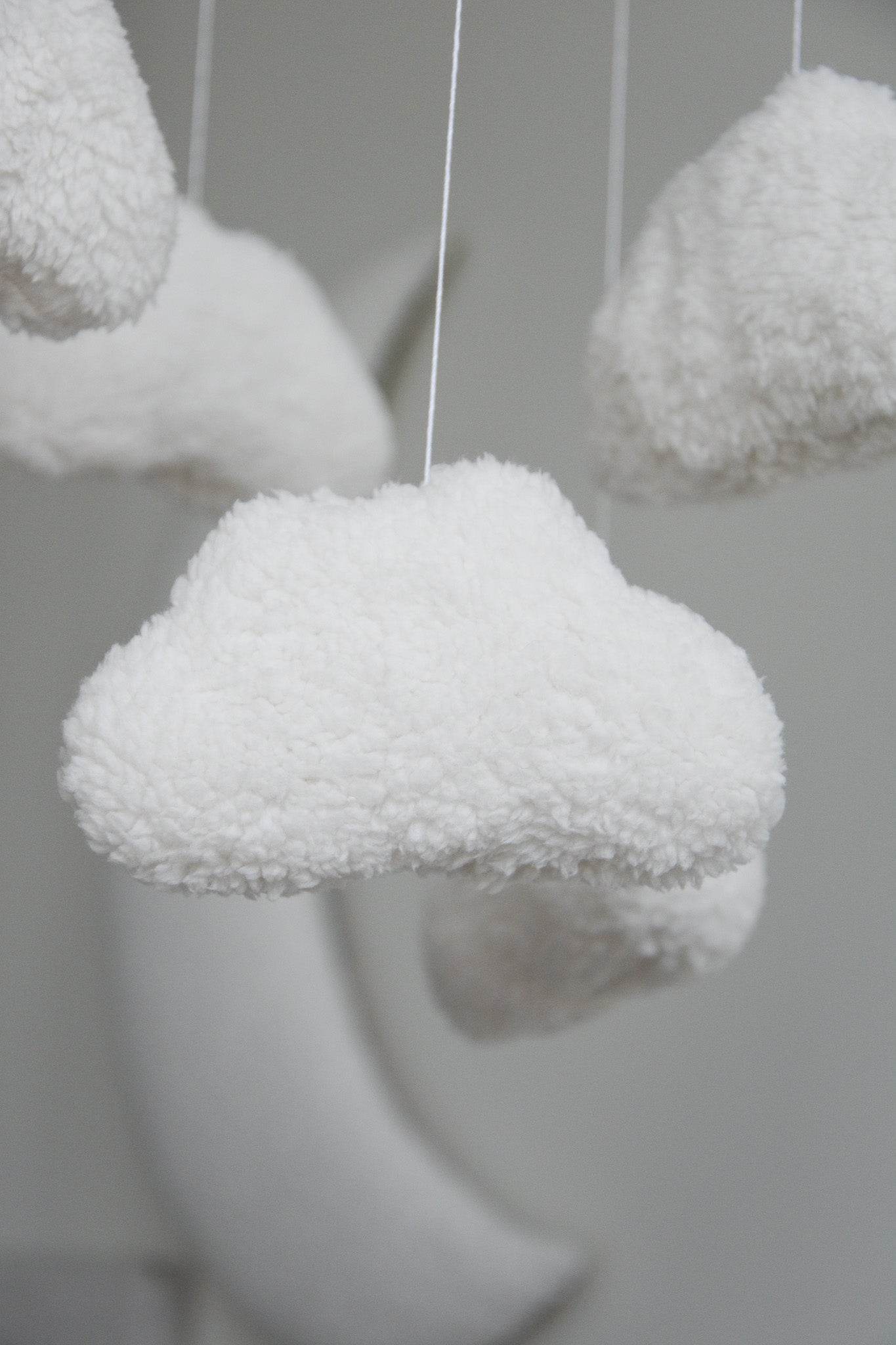 Teddy handmade clouds baby mobile - Minidreams Decor