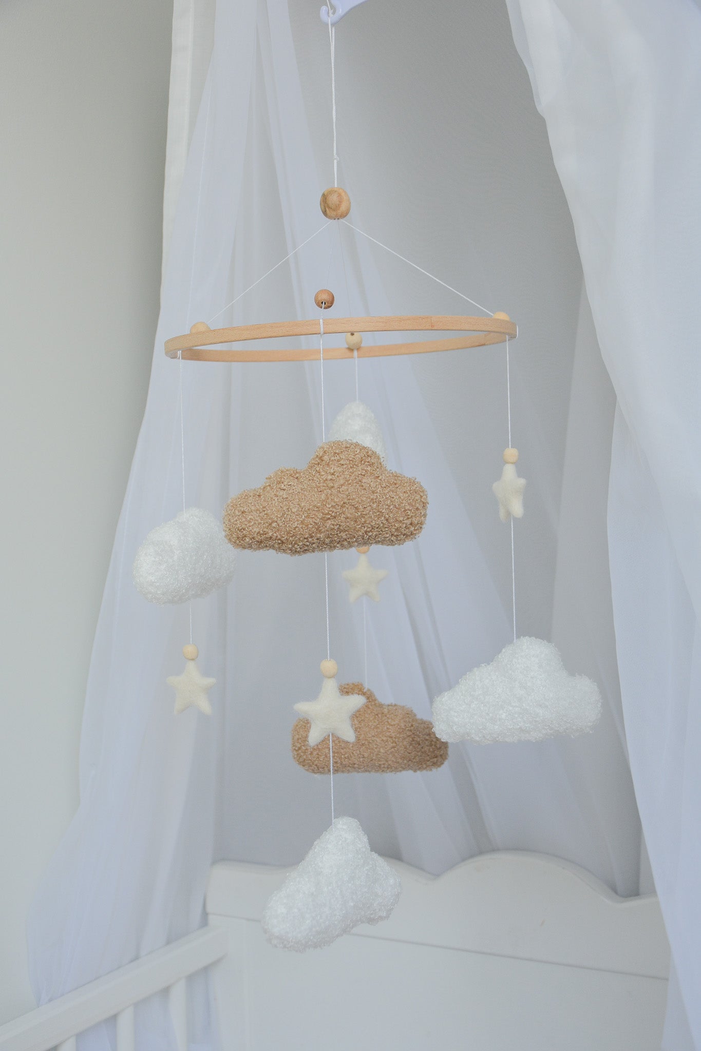 Boucle handmade clouds baby mobile