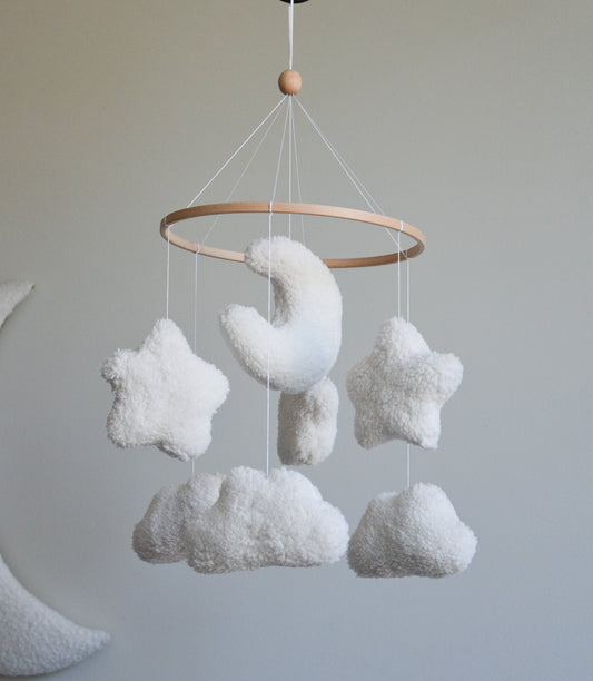 Teddy handmade cloudsand stars baby mobile