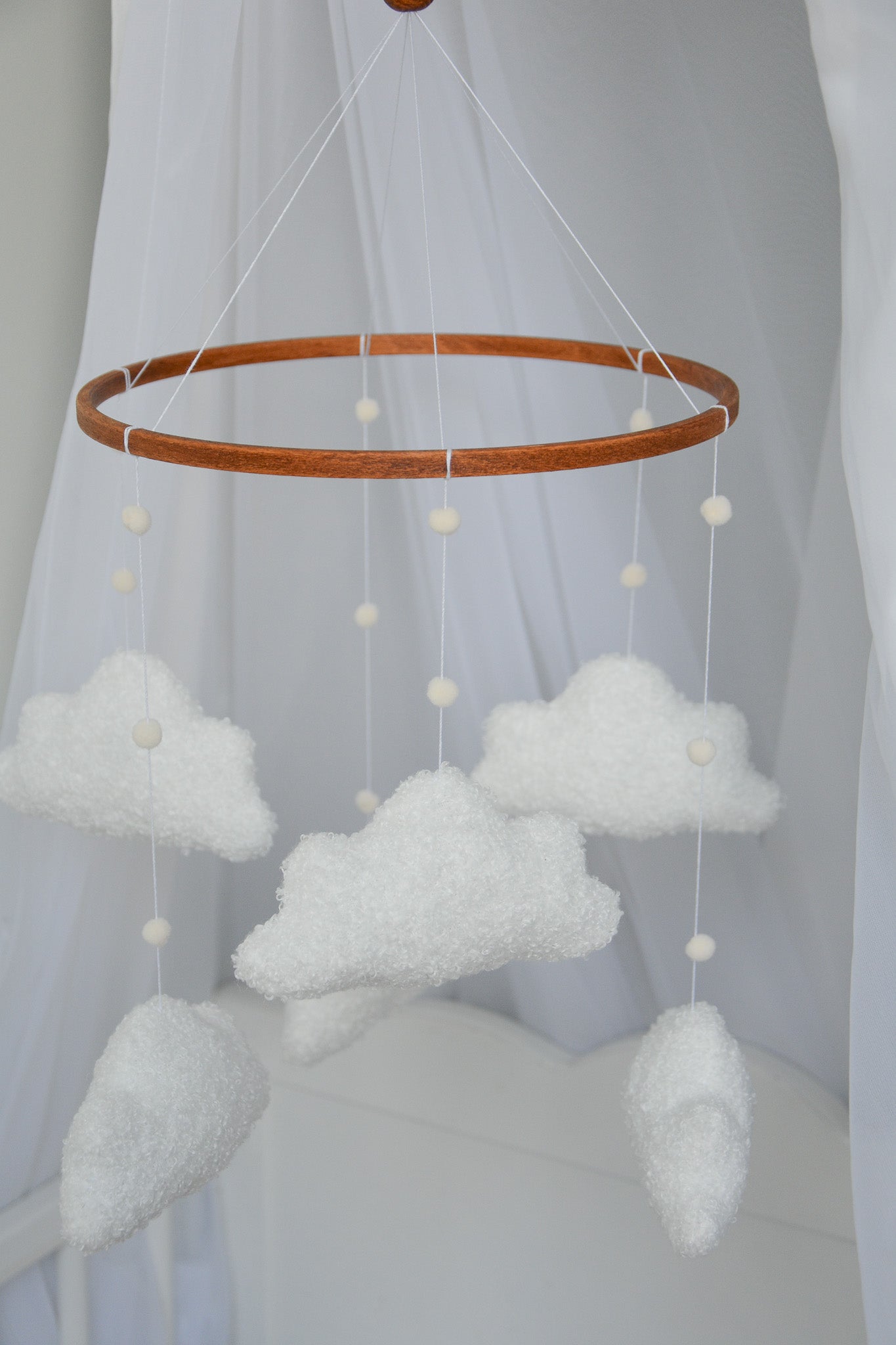 Boucle handmade clouds baby mobile