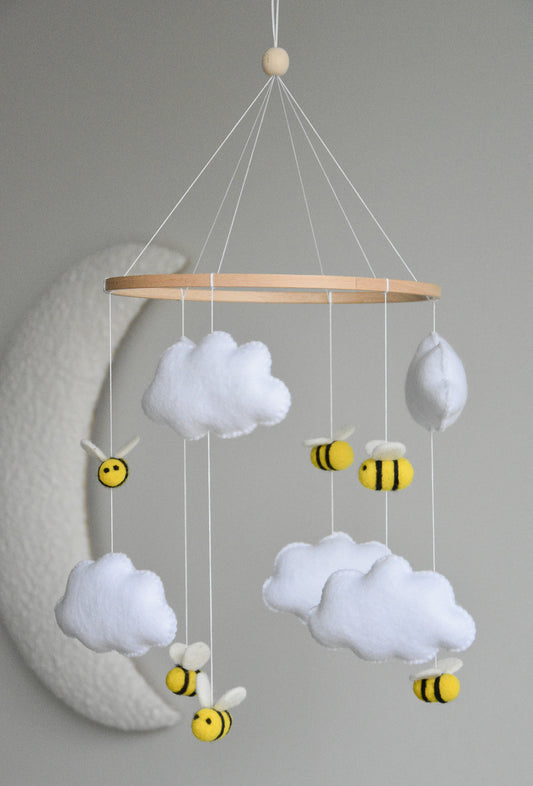 Bee-Themed Clouds Baby crib Mobile