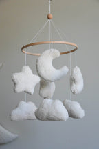 Teddy handmade cloudsand stars baby mobile - Minidreams Decor