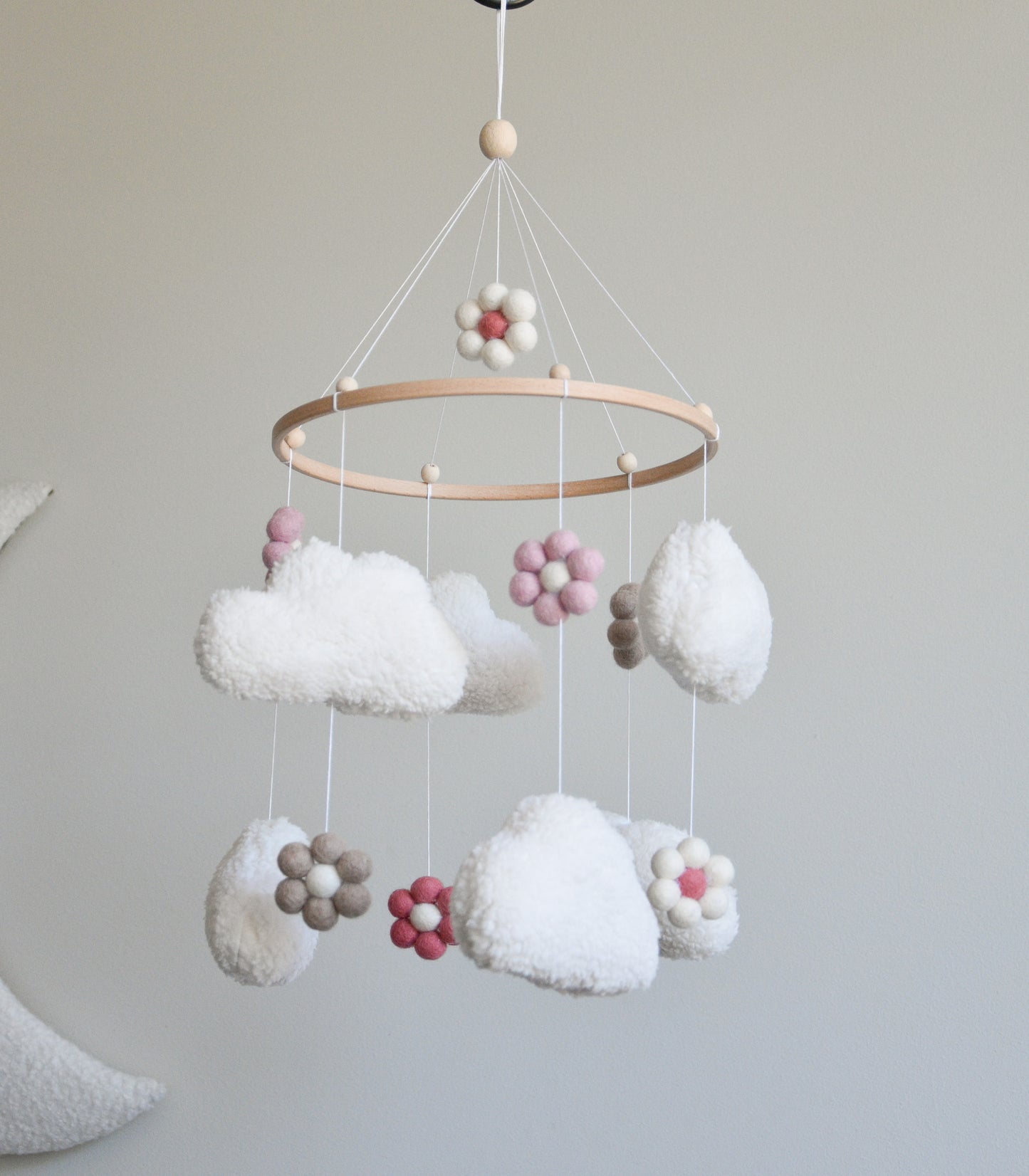 Teddy handmade clouds and daisy baby mobile