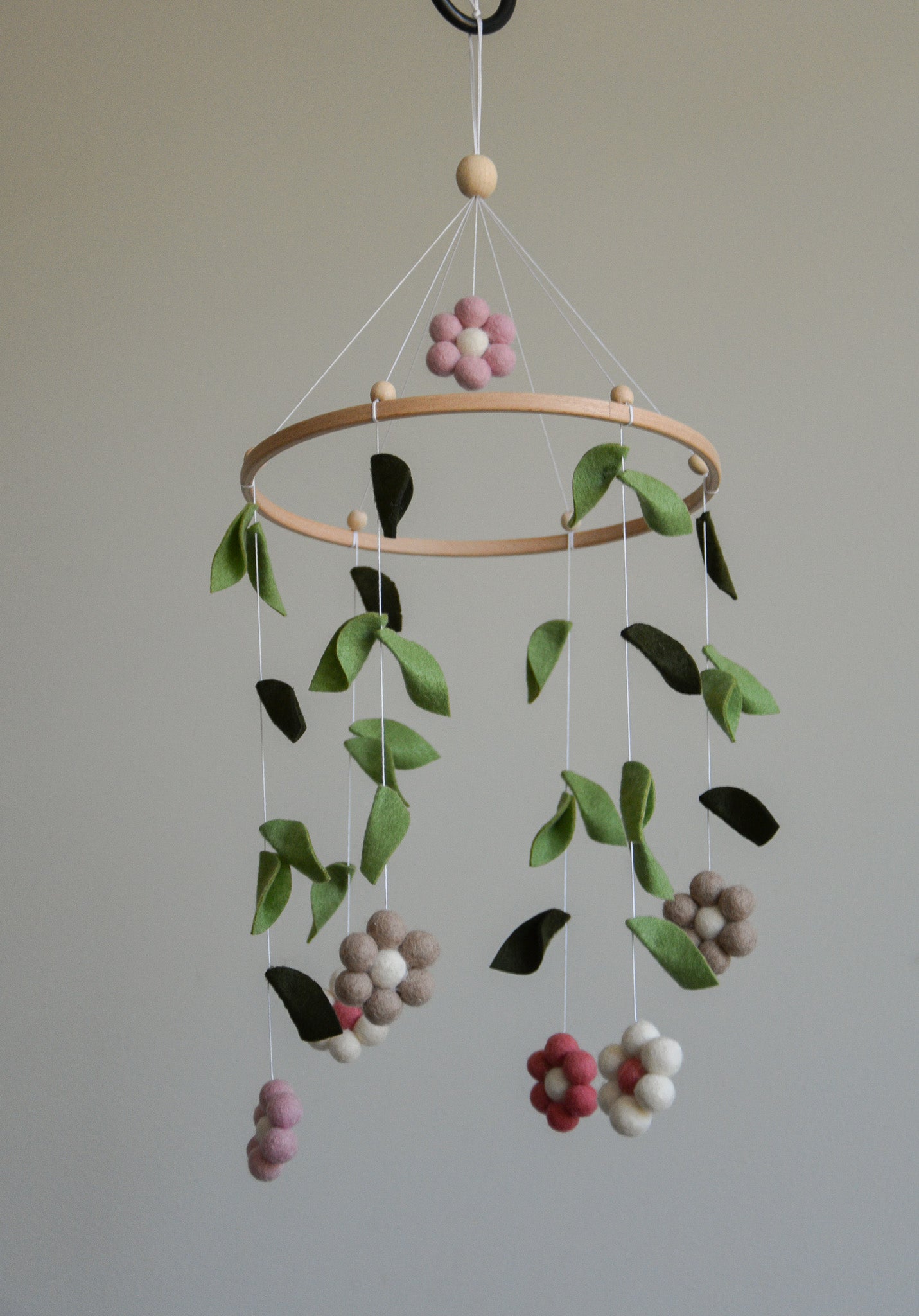 Forest style floral flowers baby crib mobile