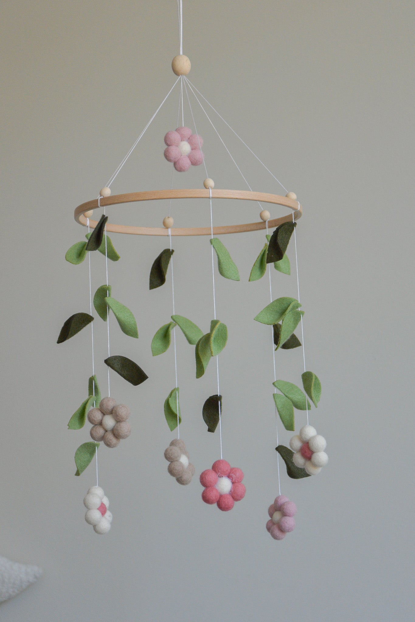 Forest style floral flowers baby crib mobile