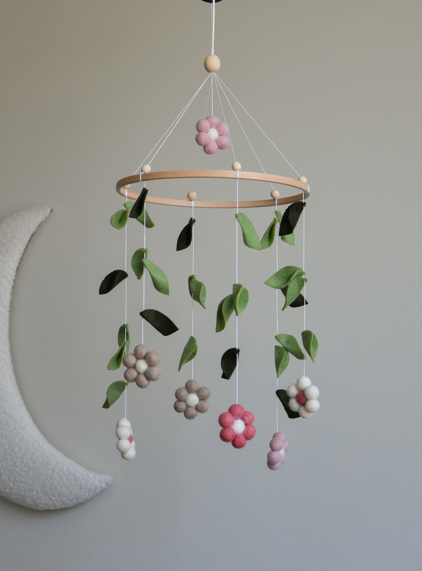 Forest style floral flowers baby crib mobile